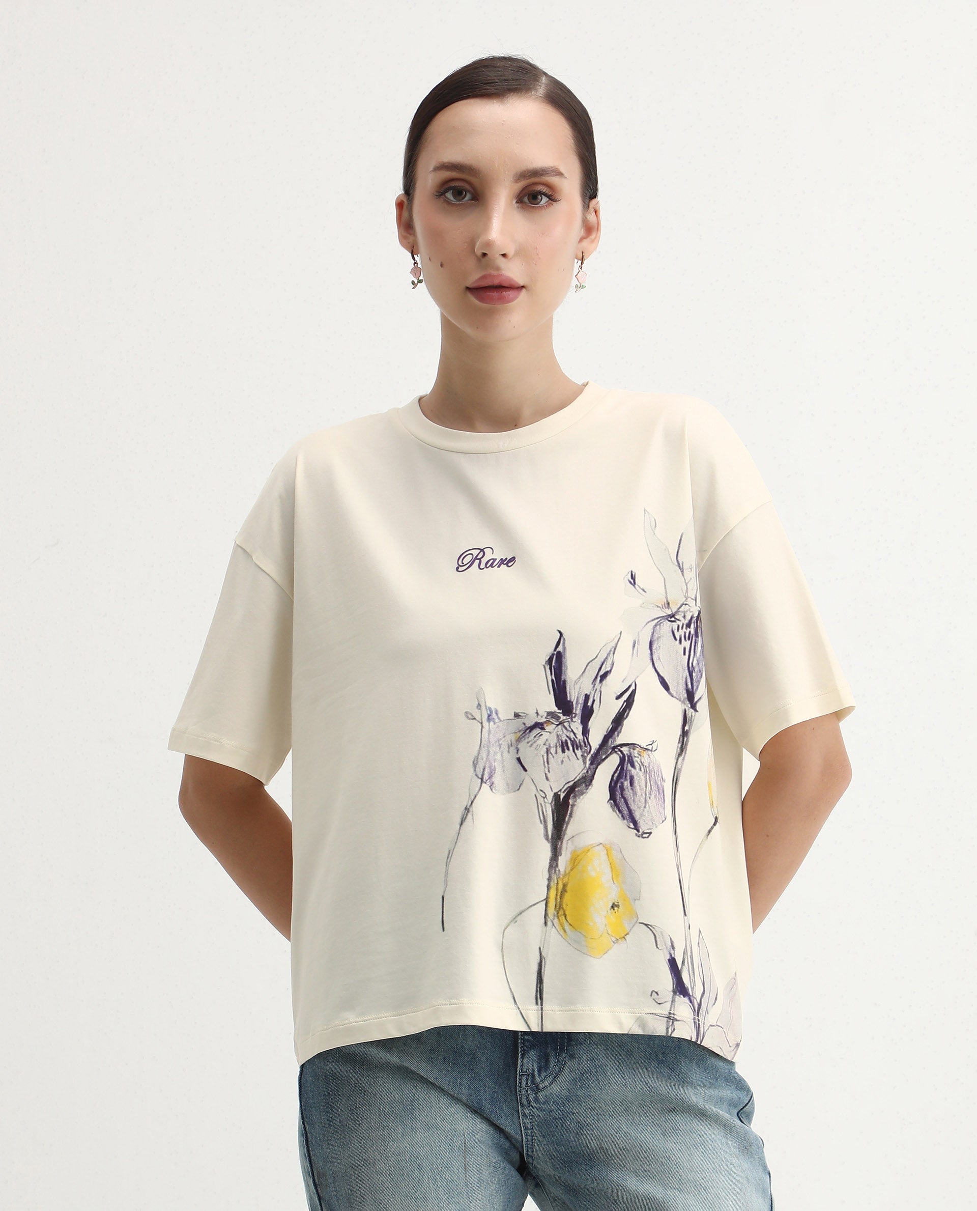 Rareism Women's Dewn Off White Cotton Blend Crew Neck Relaxed Fit T-Shirt