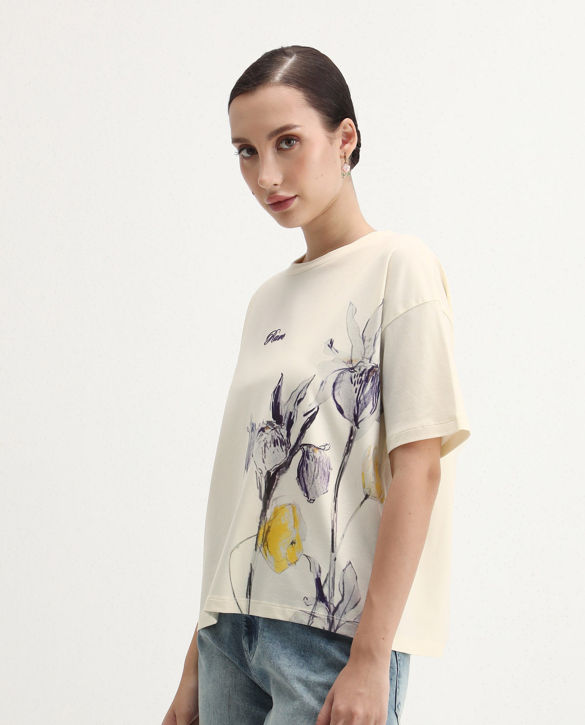 Rareism Women's Dewn Off White Cotton Blend Crew Neck Relaxed Fit T-Shirt