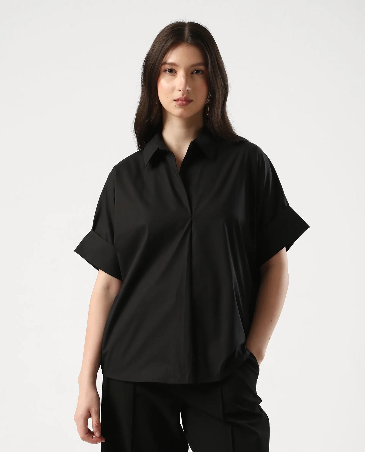 Rareism Women's Episo Black Cotton Blend Plain Extended Sleeves Boxy Fit Top