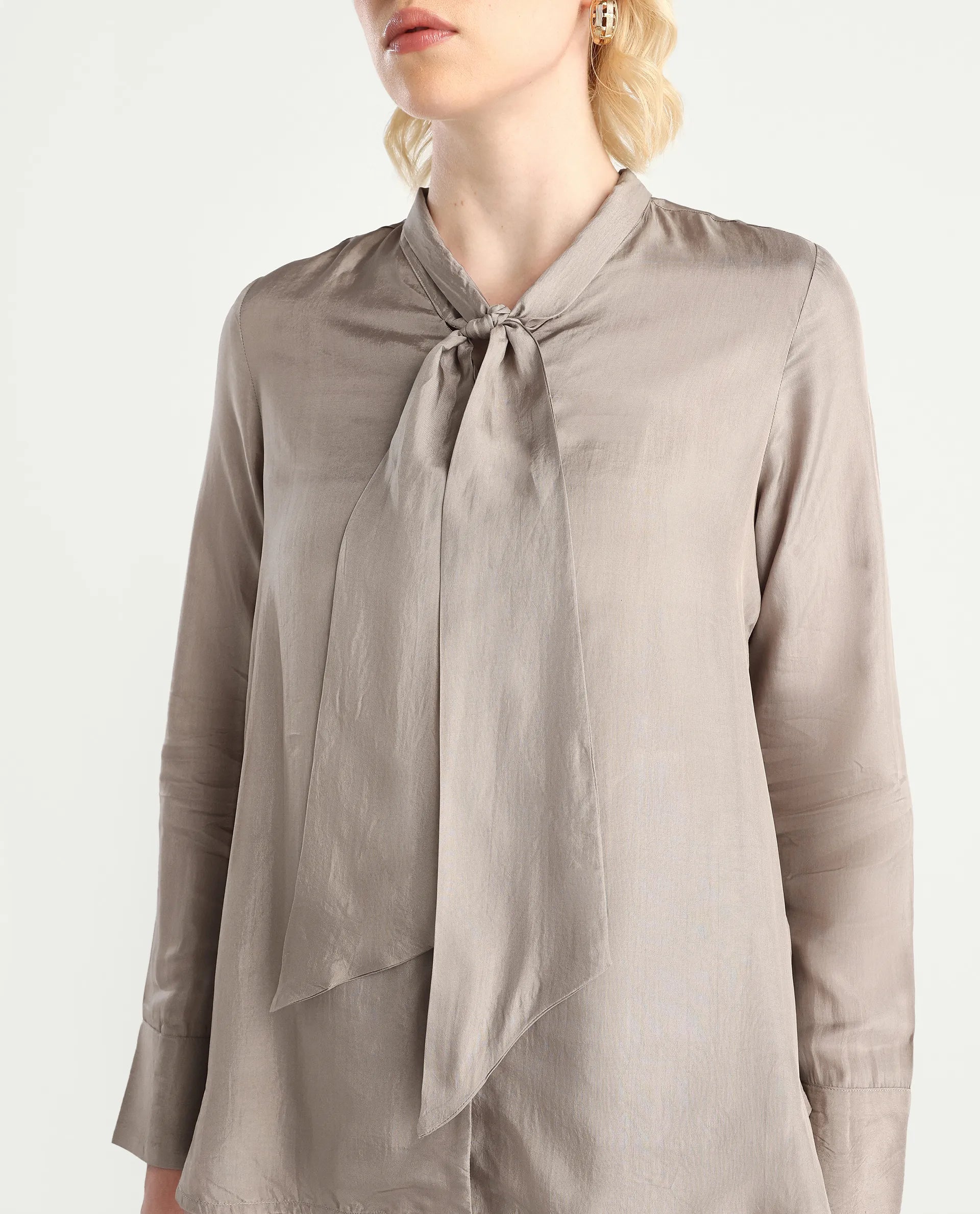Rareism Women's Epoam Grey Cotton Blend Plain Cuffed Sleeve Regular Fit Shirt