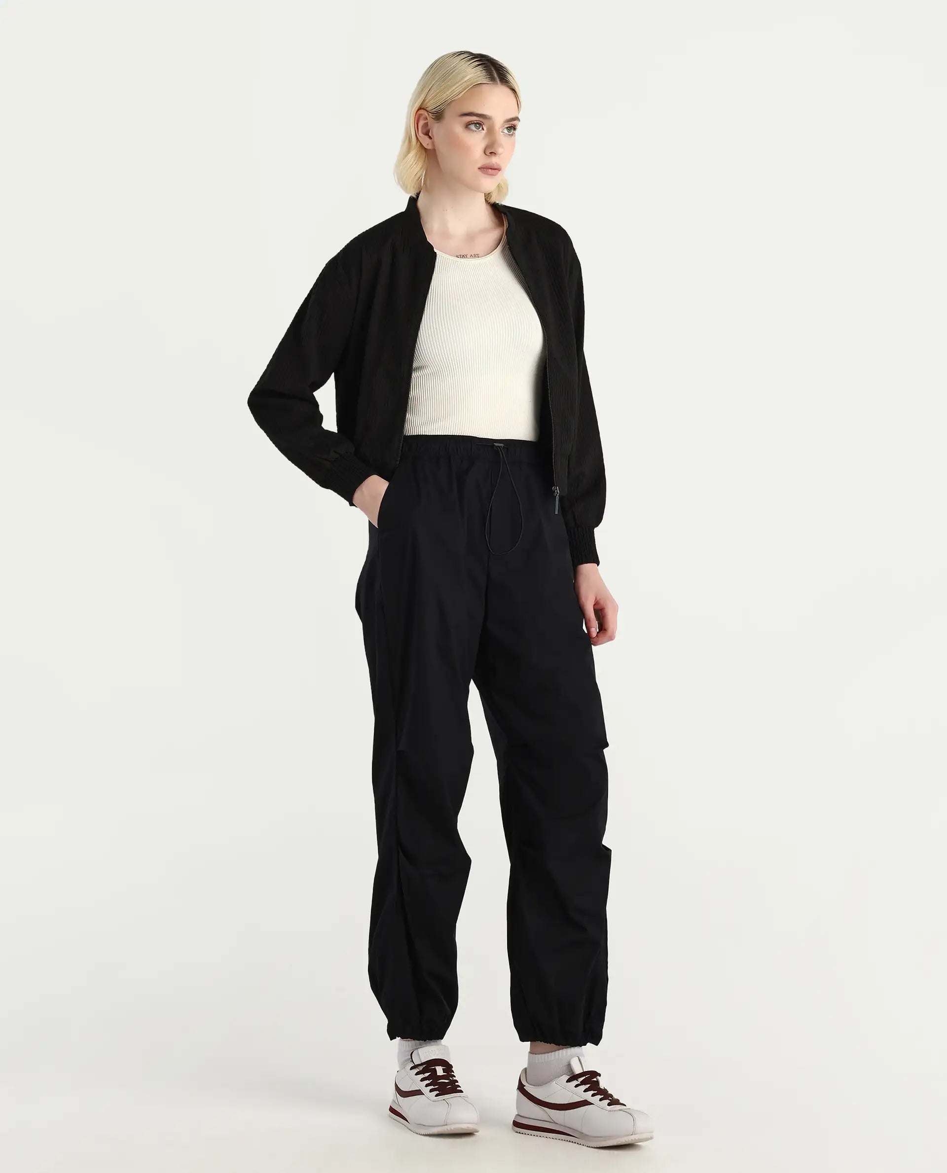 Rareism Women's Epwor Black Viscose Plain Ankle Length Baggy Trouser