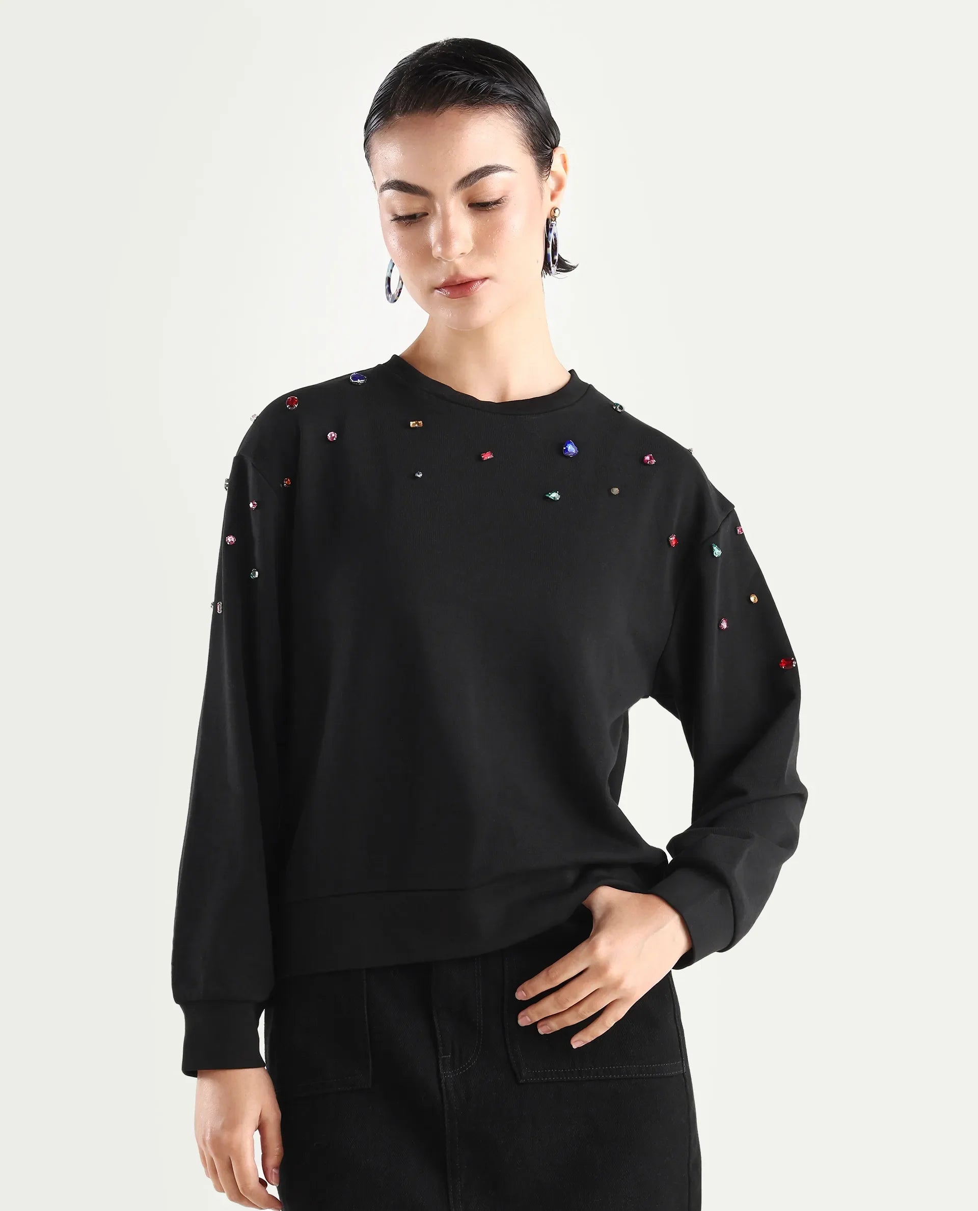 Rareism Women's Gera Black Cotton Blend Crew Neck Plain Relaxed Fit Sweatshirt