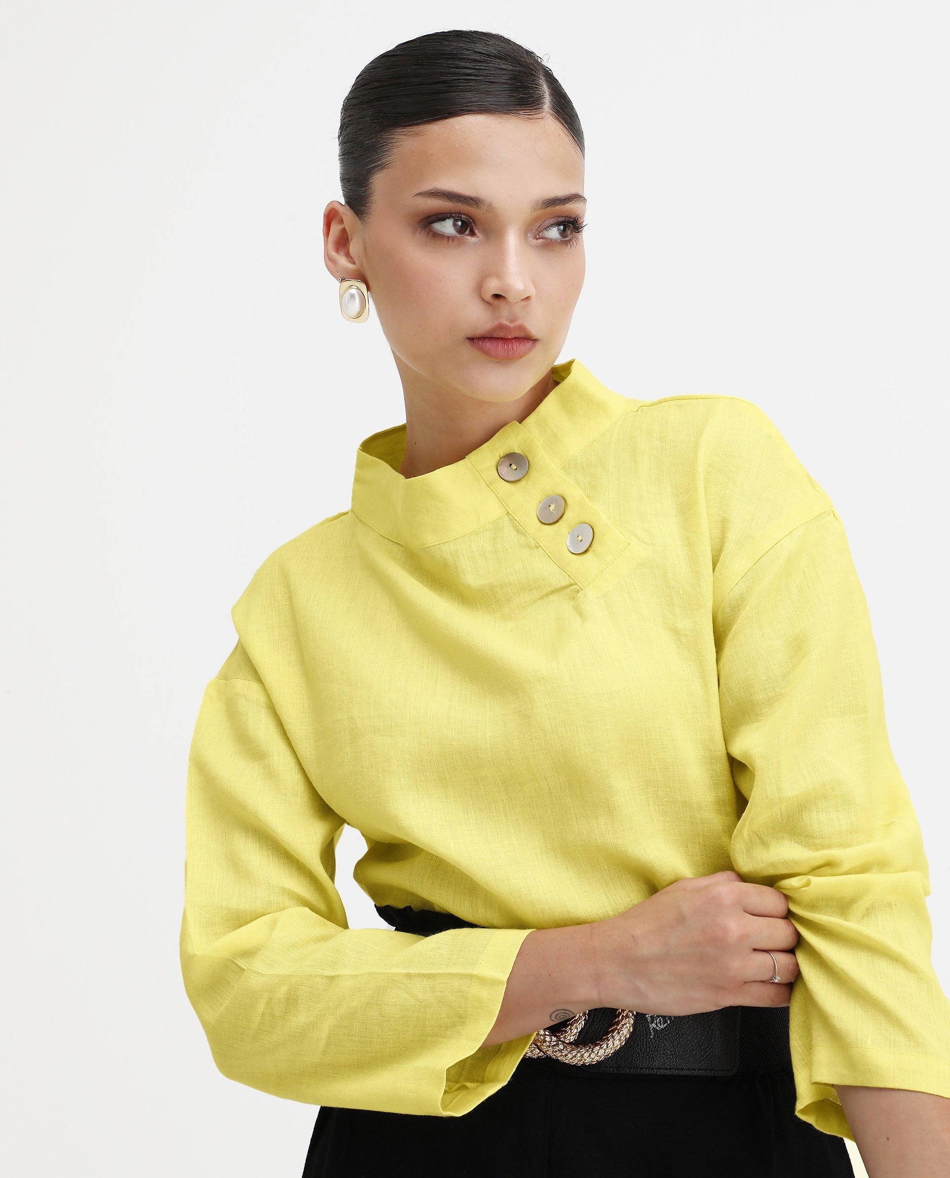 Rareism Women's Mayotte Pastel Yellow Linen Mandarin Collar Plain Relaxed Fit Top