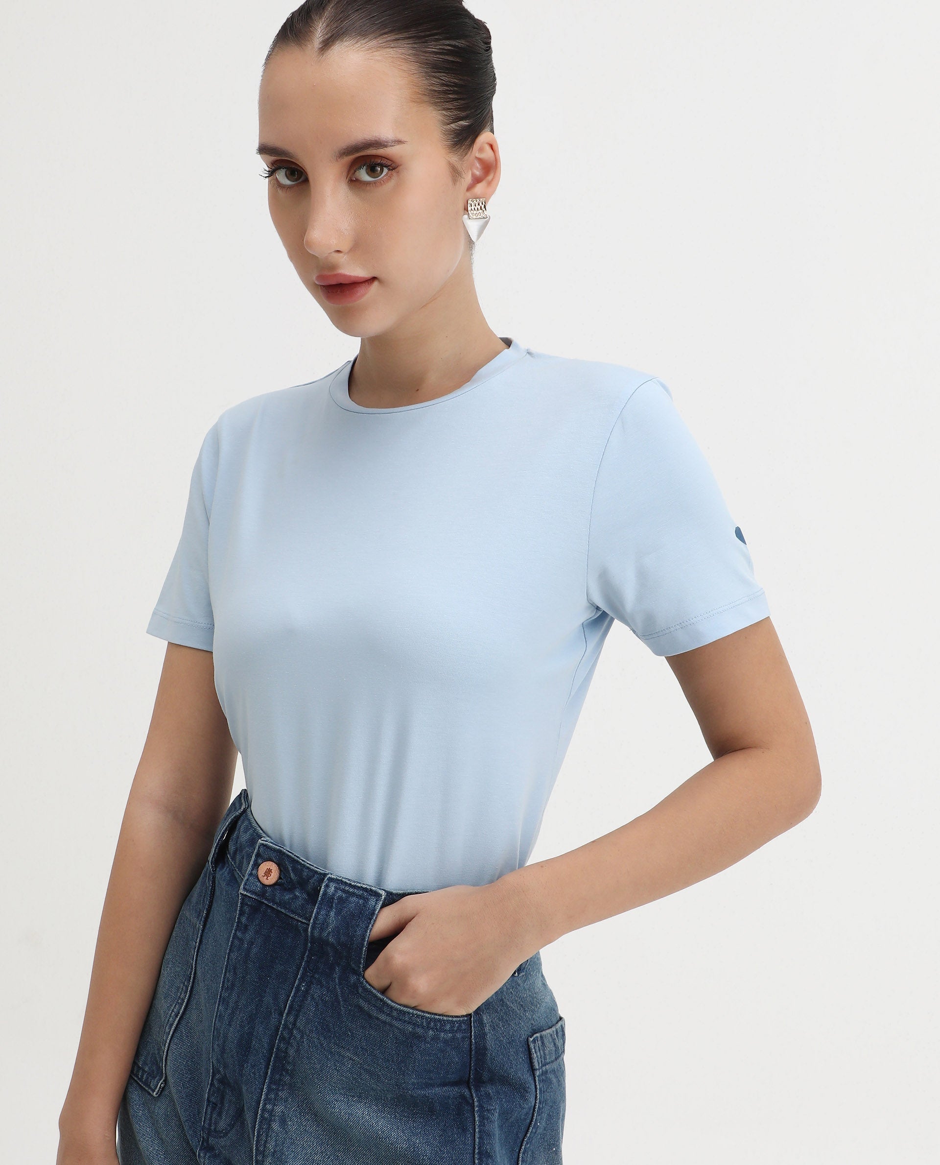 Rareism Women's Cercis Light Blue Polyester Crew Neck Typography Print Regular Fit T-Shirt