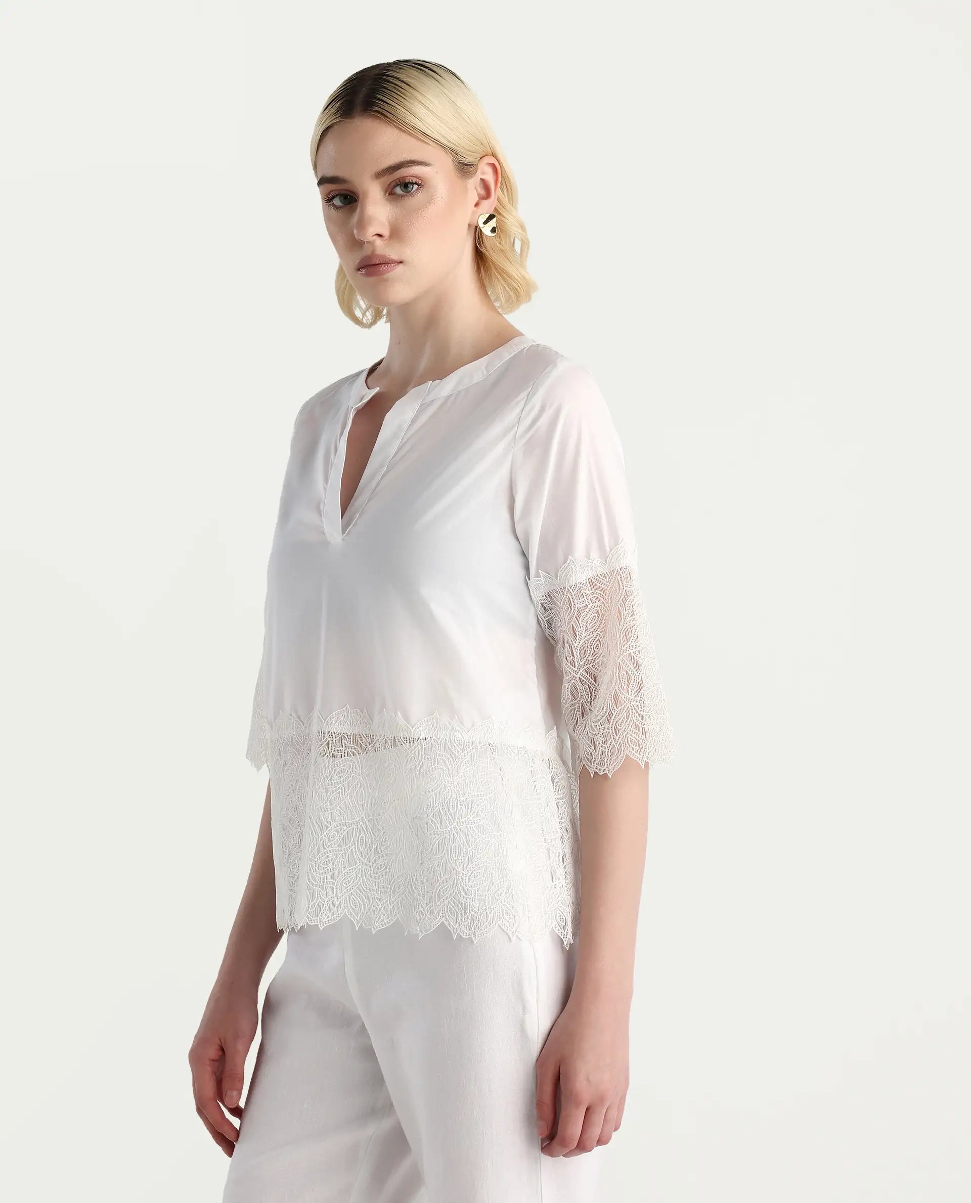 Rareism Women's Inna White Cotton Crew Neck Plain Regular Fit Top