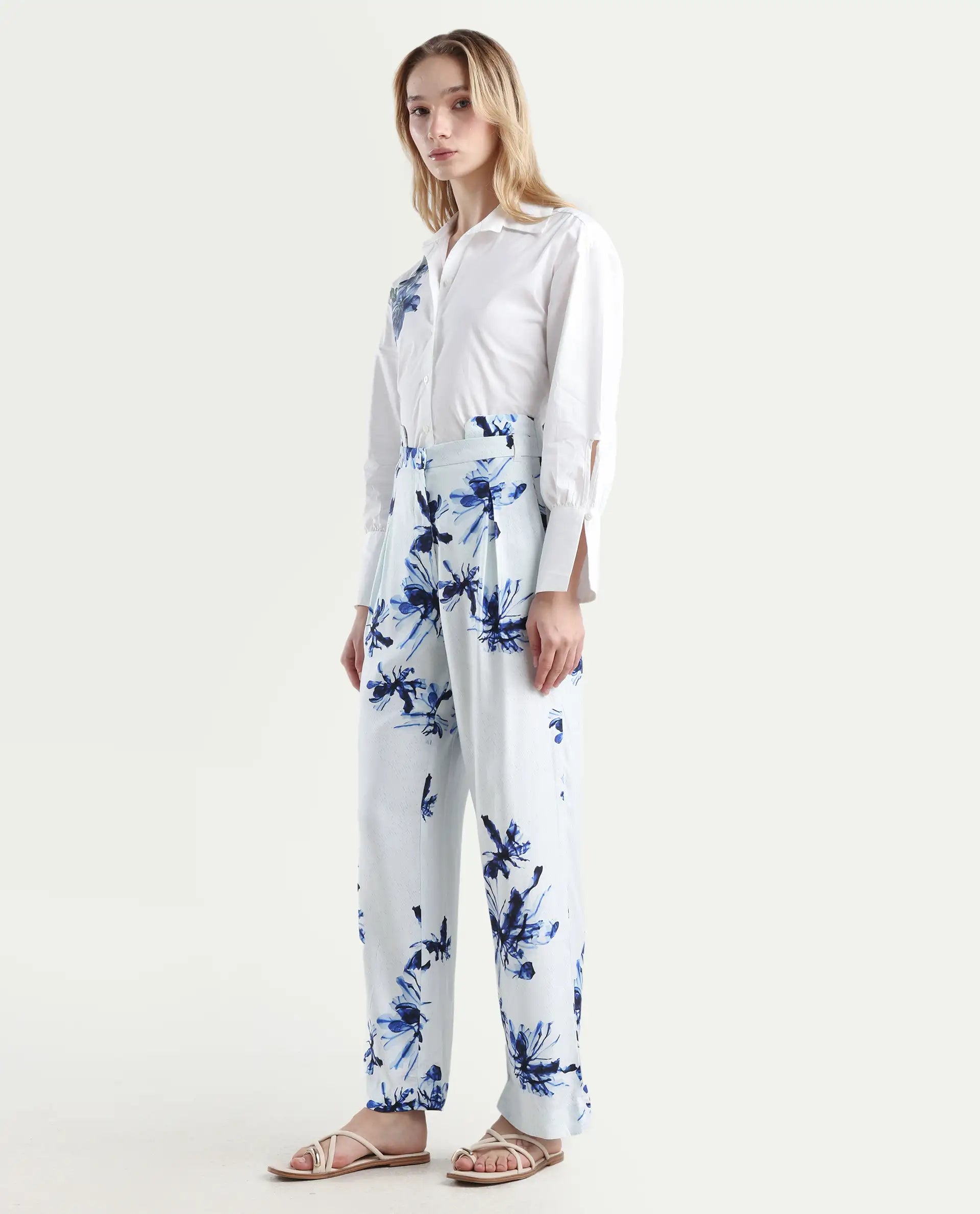 Rareism Women's Irish White Viscose Floral Print Ankle Length Regular Fit Trouser