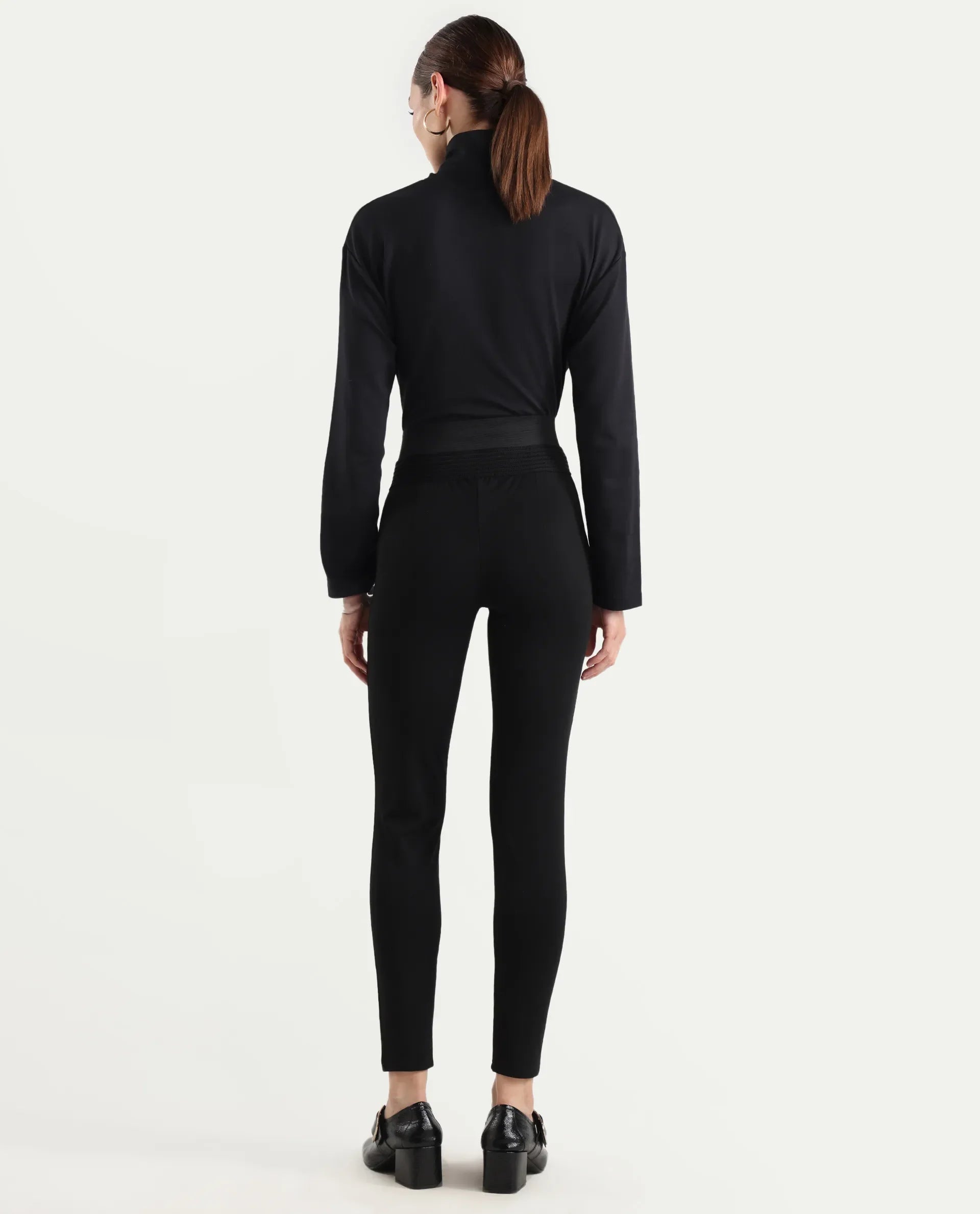 Rareism Women's Jancuro Black Nylon Skinny Fit Plain Trouser