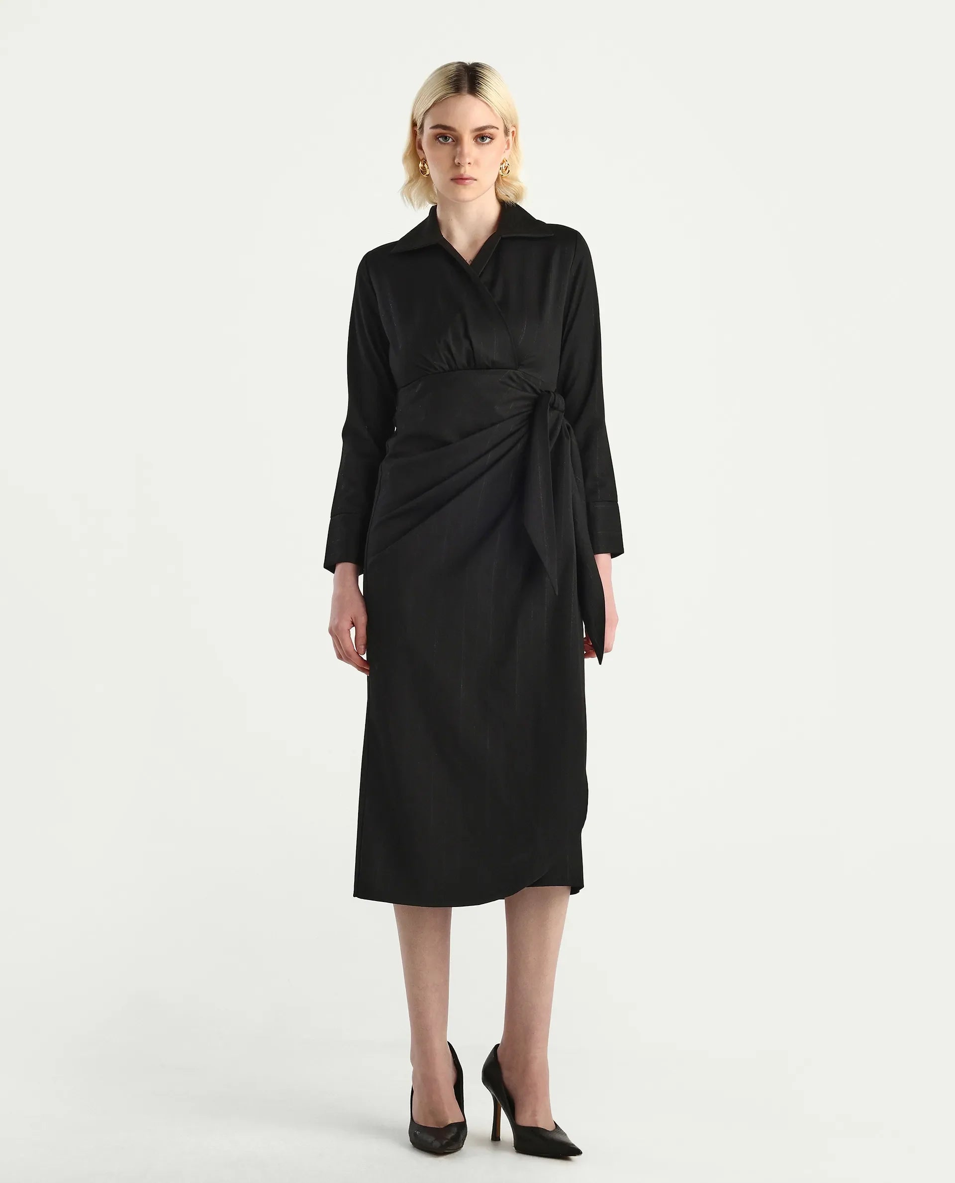 Rareism Women's Jenlin Black Polyester blend Cuffed Sleeve Jonny Collar Straight Fit Plain Midi Dress