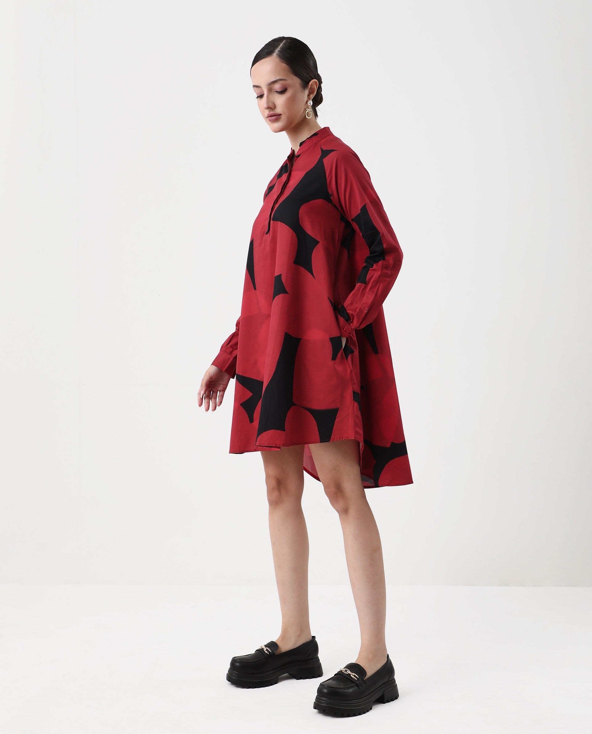 Rareism Women's Jioplo Black Cotton Blend Mandarin Collar Object Print Raglan Sleeve Mini Flared Top