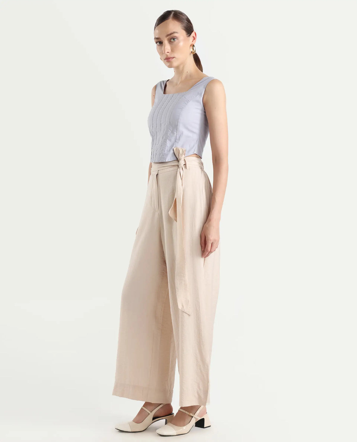 Rareism Women's Kingko Beige Cotton Blend Plain Ankle Length Straight Fit Trouser