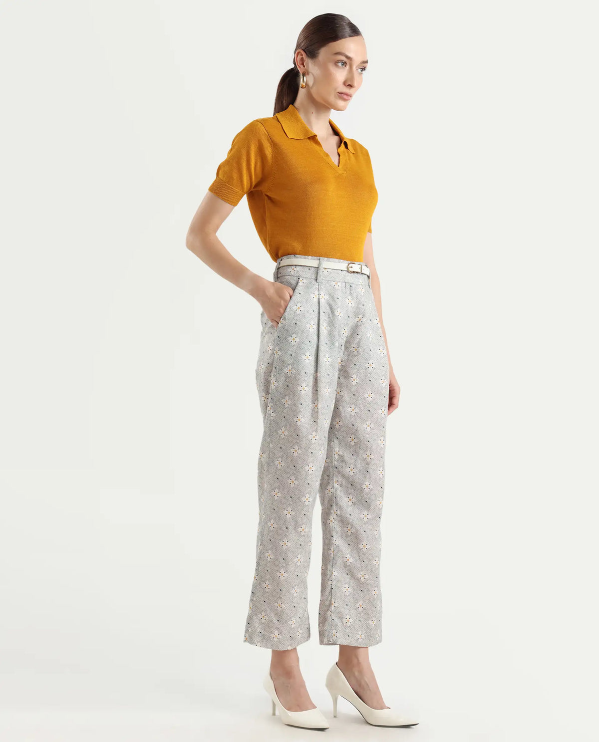 Rareism Women's Kuzal Light Grey Cotton Blend Floral Print Ankle Length Straight Fit Trouser