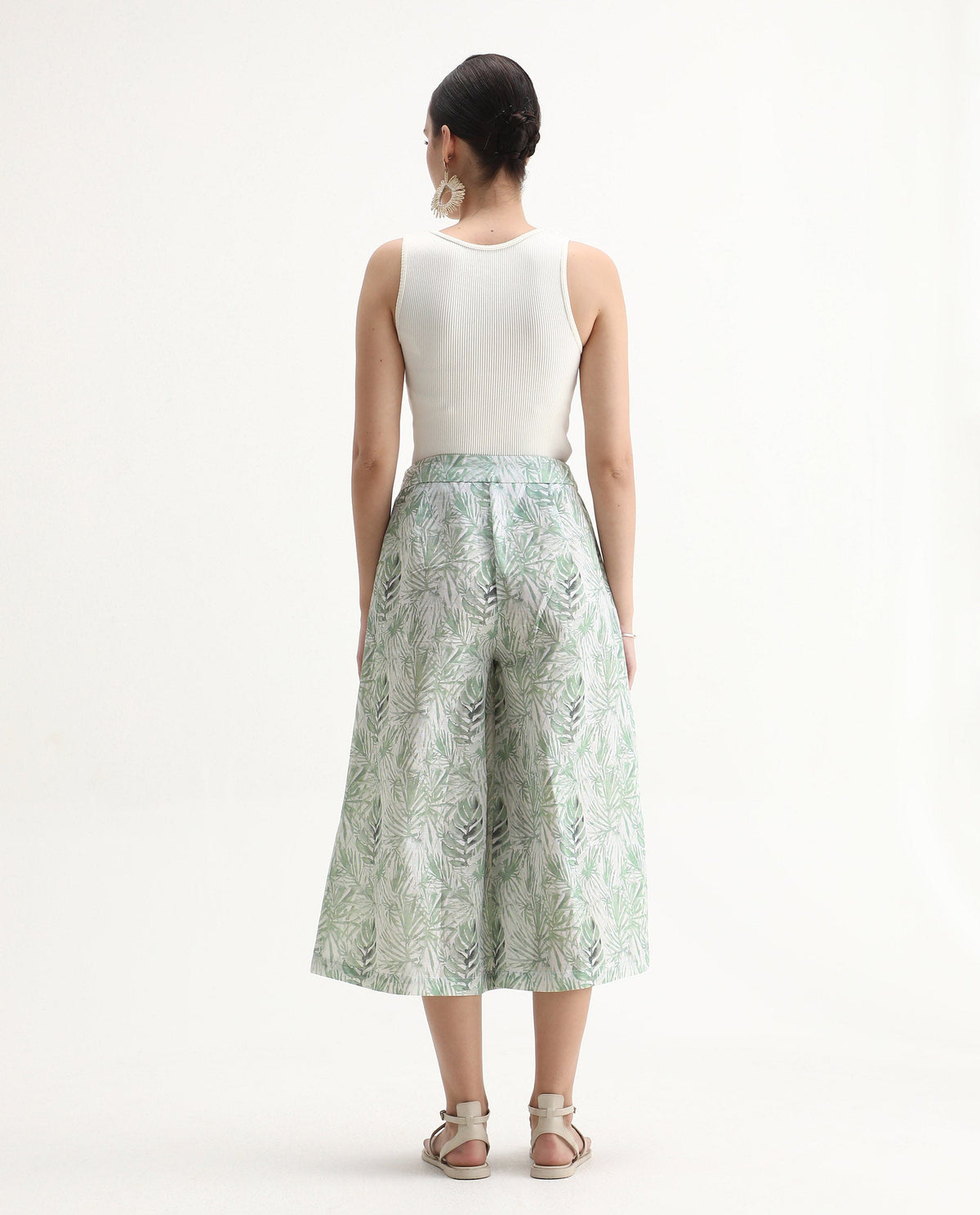 Rareism Women's Lakar Off White Linen Abstract Print Midi Flared Trouser