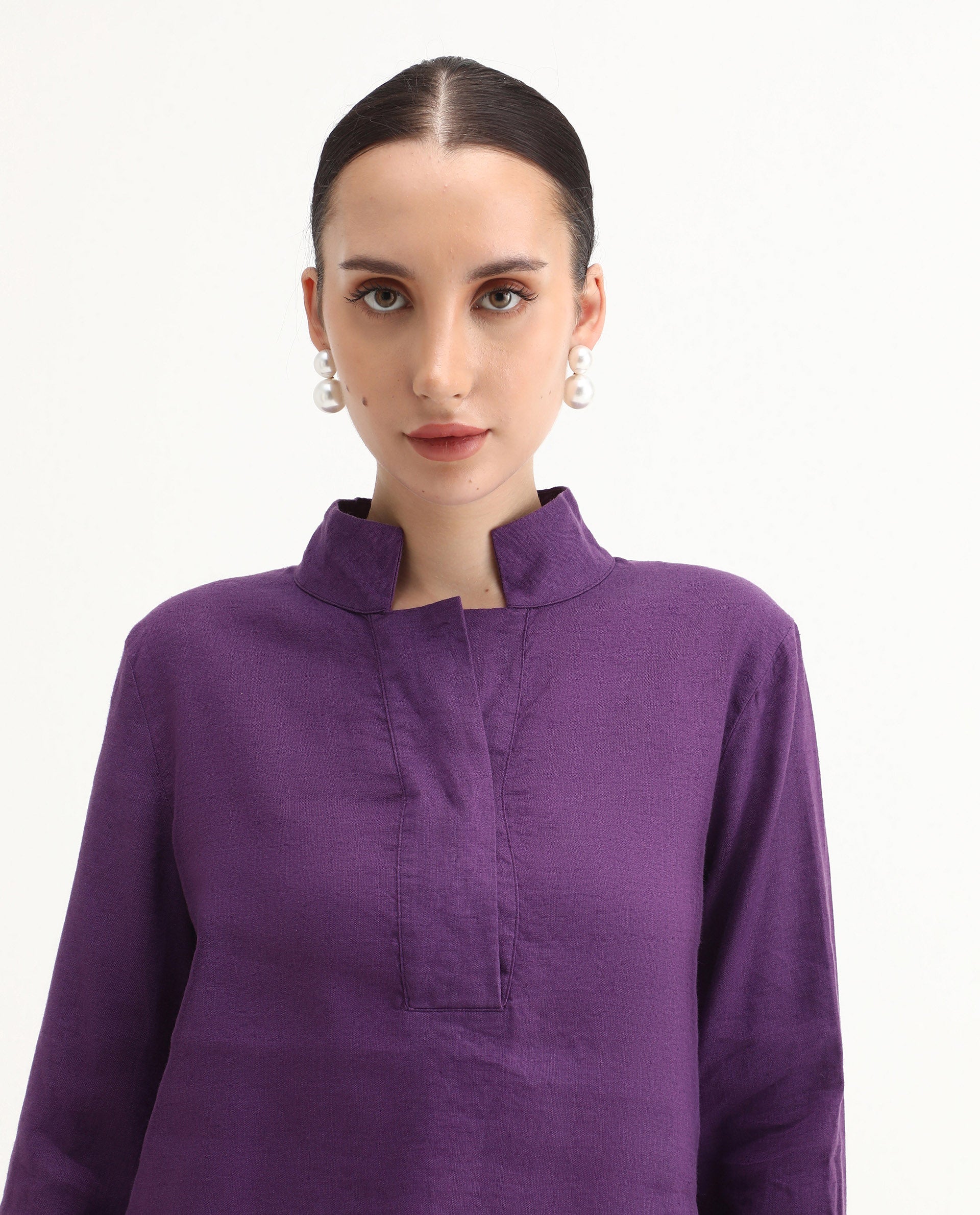 Rareism Women's Laos Purple Cotton Blend V-Neck Plain Regular Fit Top