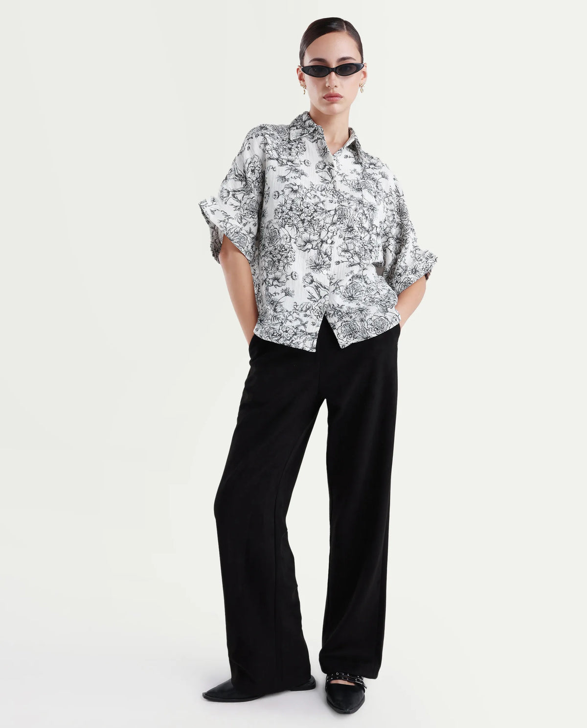 Rareism Women's Loraine Off White Cotton Drop Collar Floral Print Extended Sleeves Regular Fit Top