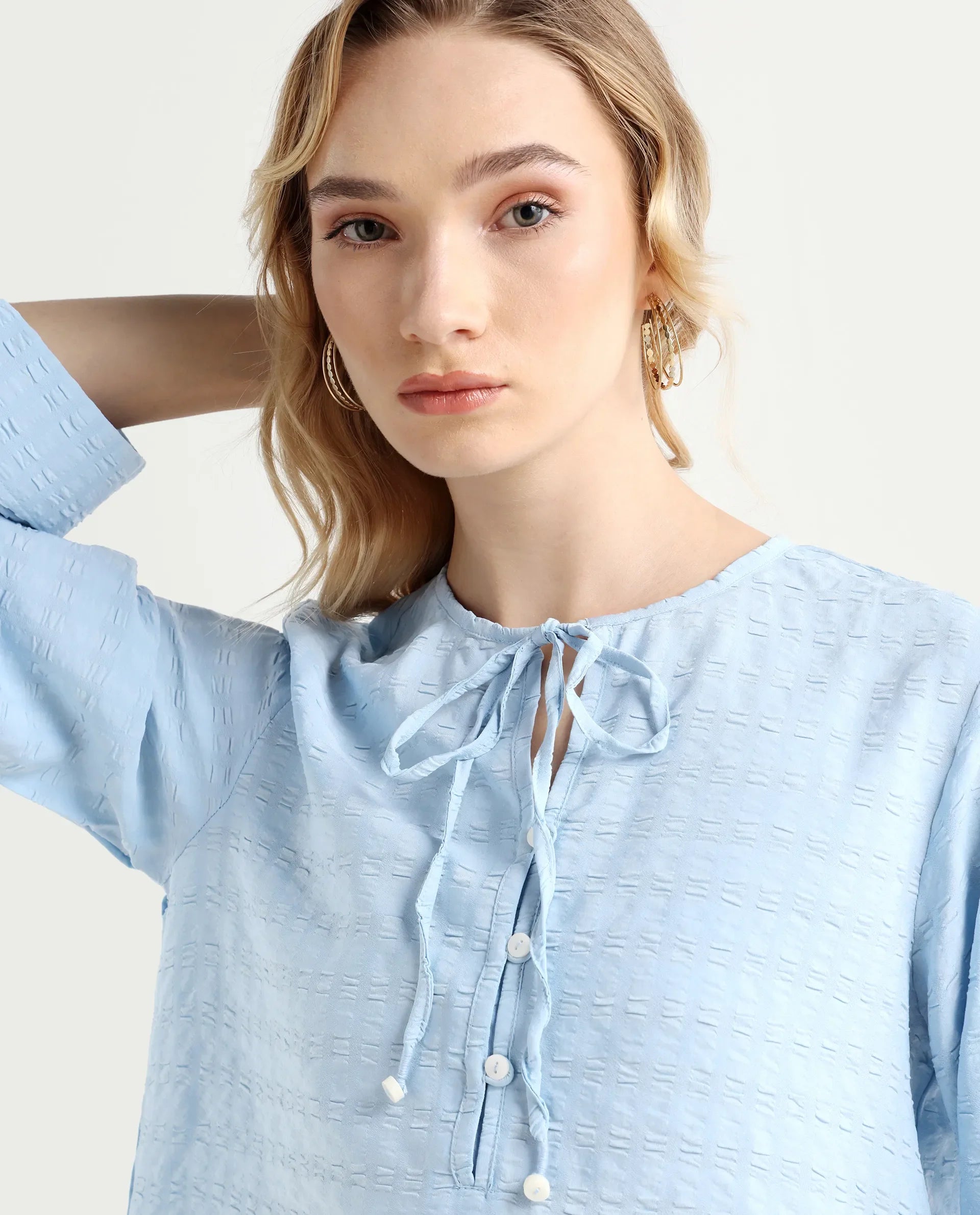 Rareism Women's Metio Blue Polyester Blend Tie-Up Neck Plain Relaxed Fit Top
