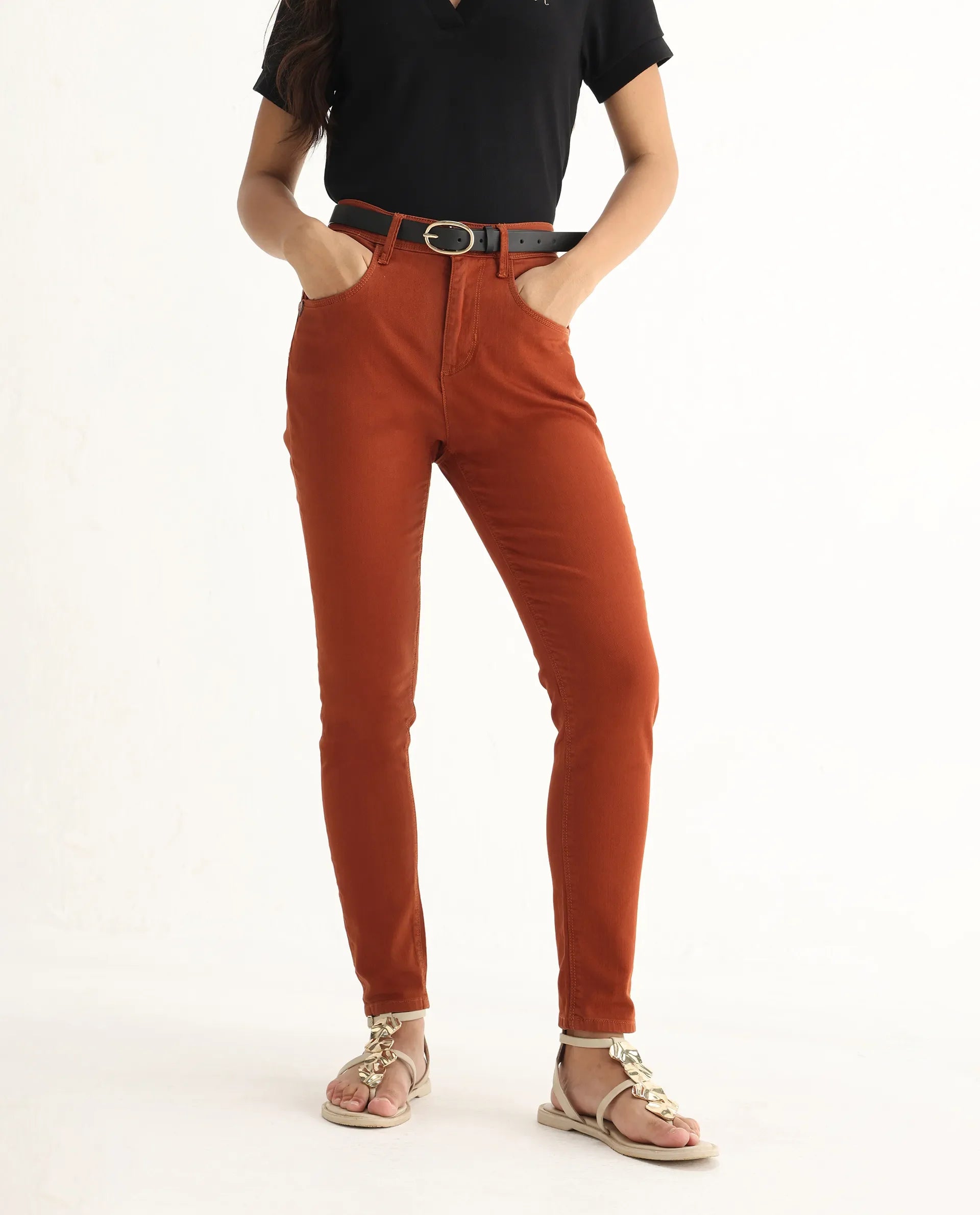 Rareism Women's Metty Rust Cotton Blend Plain Ankle Length Slim Fit Jeans