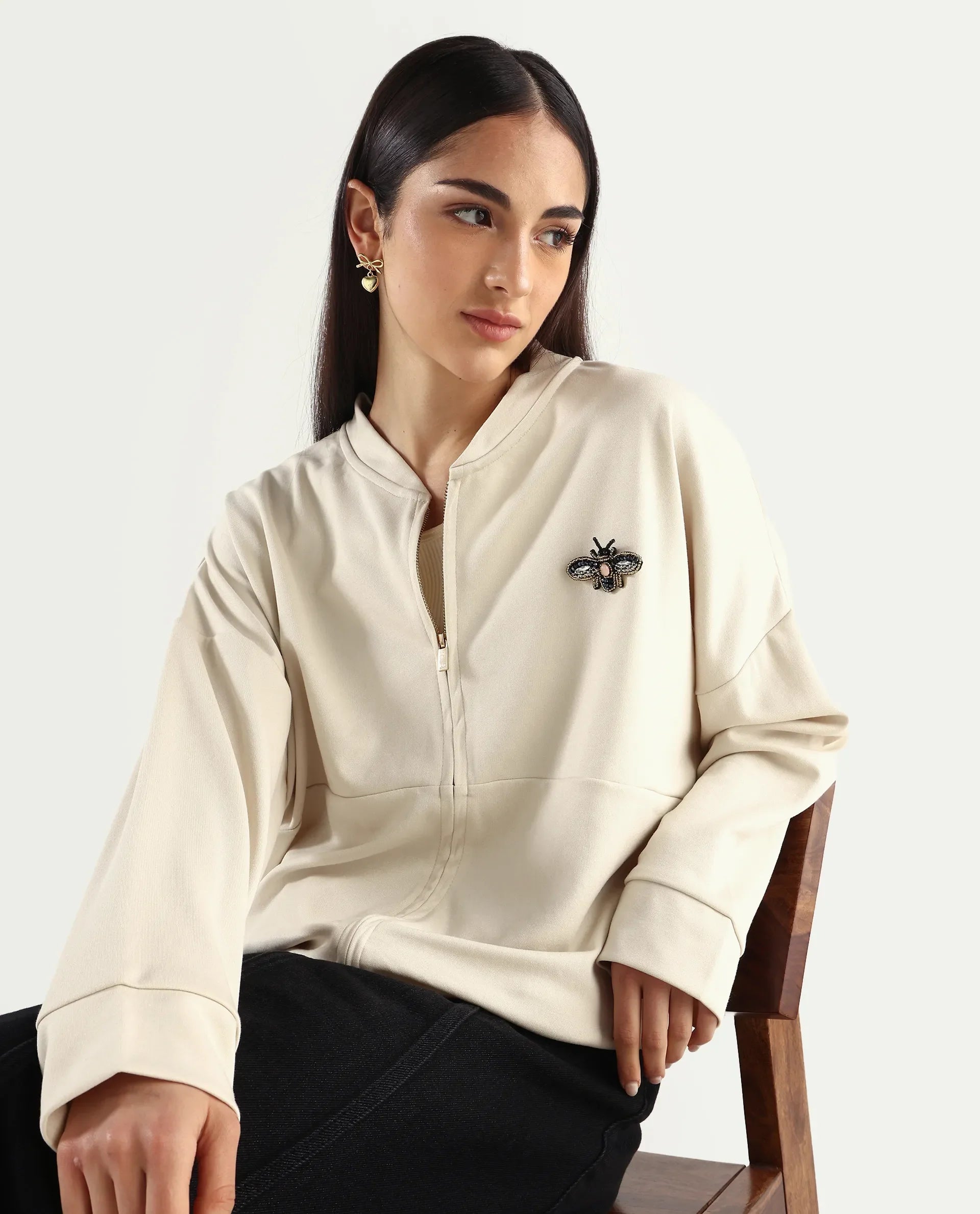 Rareism Women's Rize Off White Modal Blend Ribbed Collar Plain Relaxed Fit Sweatshirt