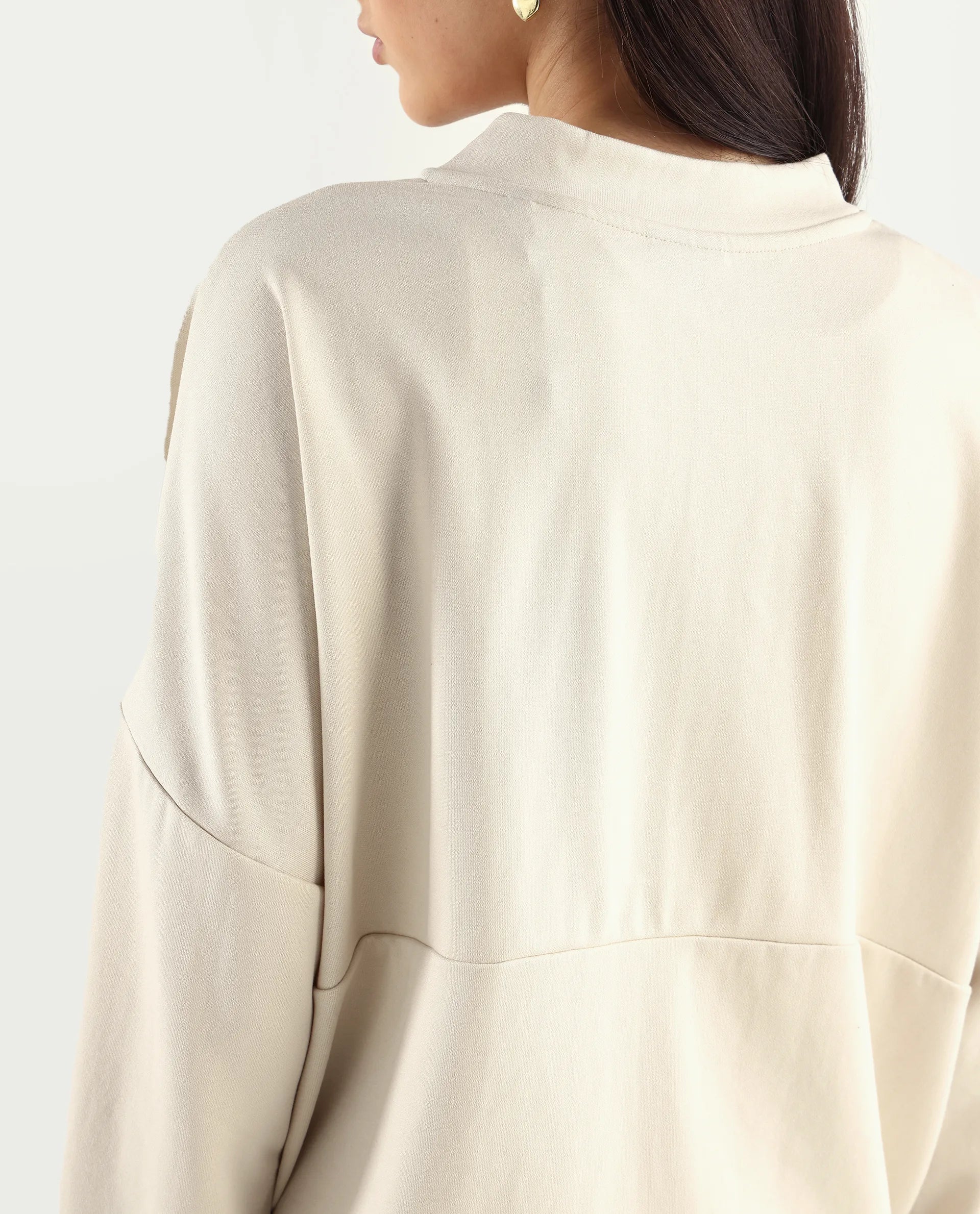 Rareism Women's Rize Off White Modal Blend Ribbed Collar Plain Relaxed Fit Sweatshirt