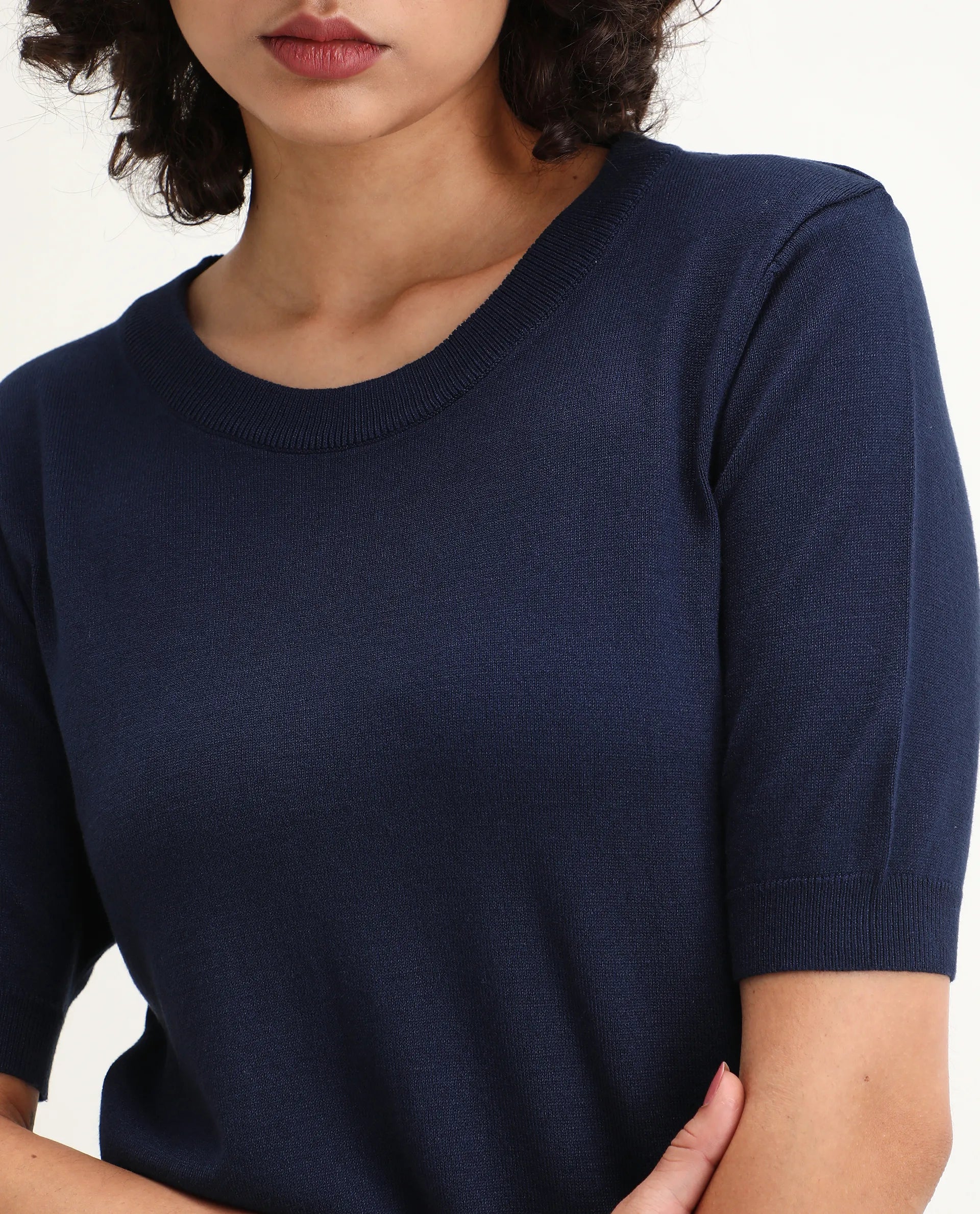 Rareism Women's Rohrdo Dark Navy Viscose Blend Crew Neck Regular Fit Plain Sweater