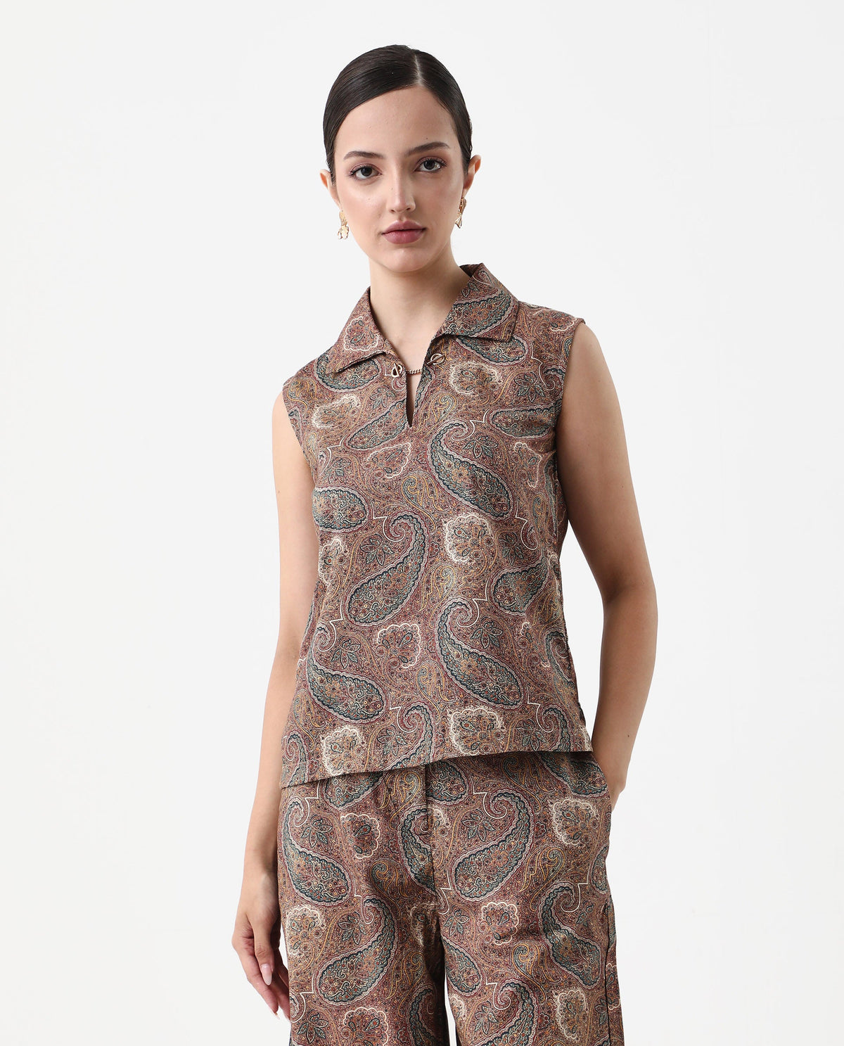 Rareism Women's Ronoro-T Multi Cotton Spread Collar Paisley Print Sleeveless Boxy Fit Top