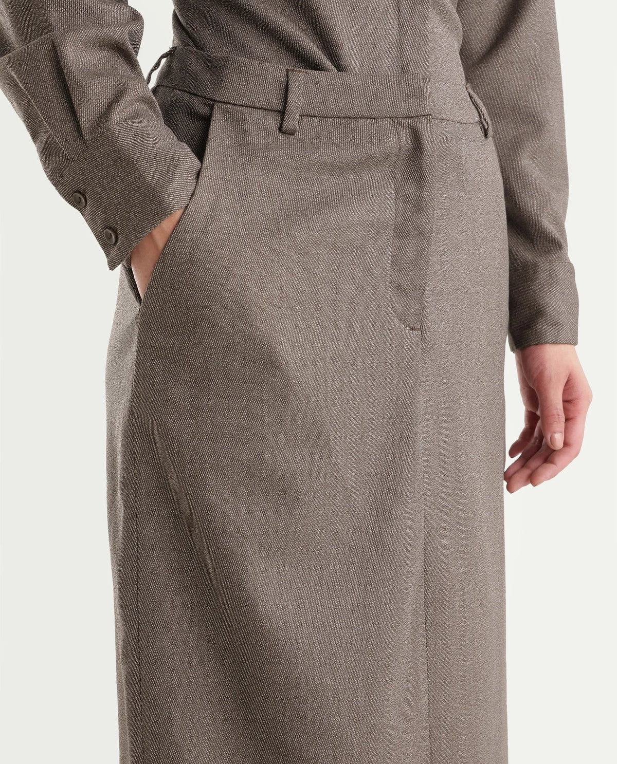 Rareism Women's Yuvia-B Dusky Brown Polyester Blend Hook And Zipper Fitted Skirt