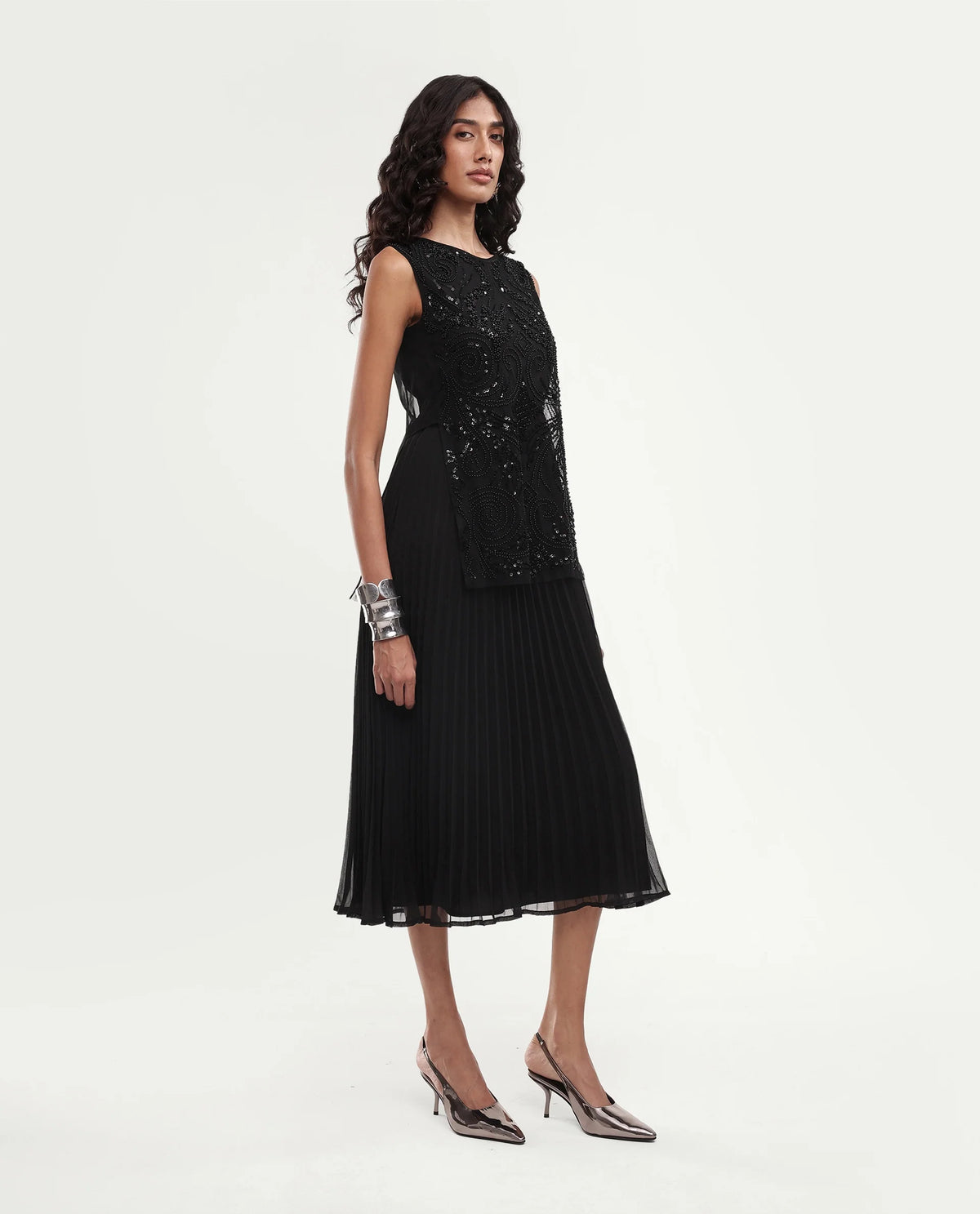Rareism Women's Gupko Primary Black Polyester Crew Neck Fit And Flare Embroidered Dress
