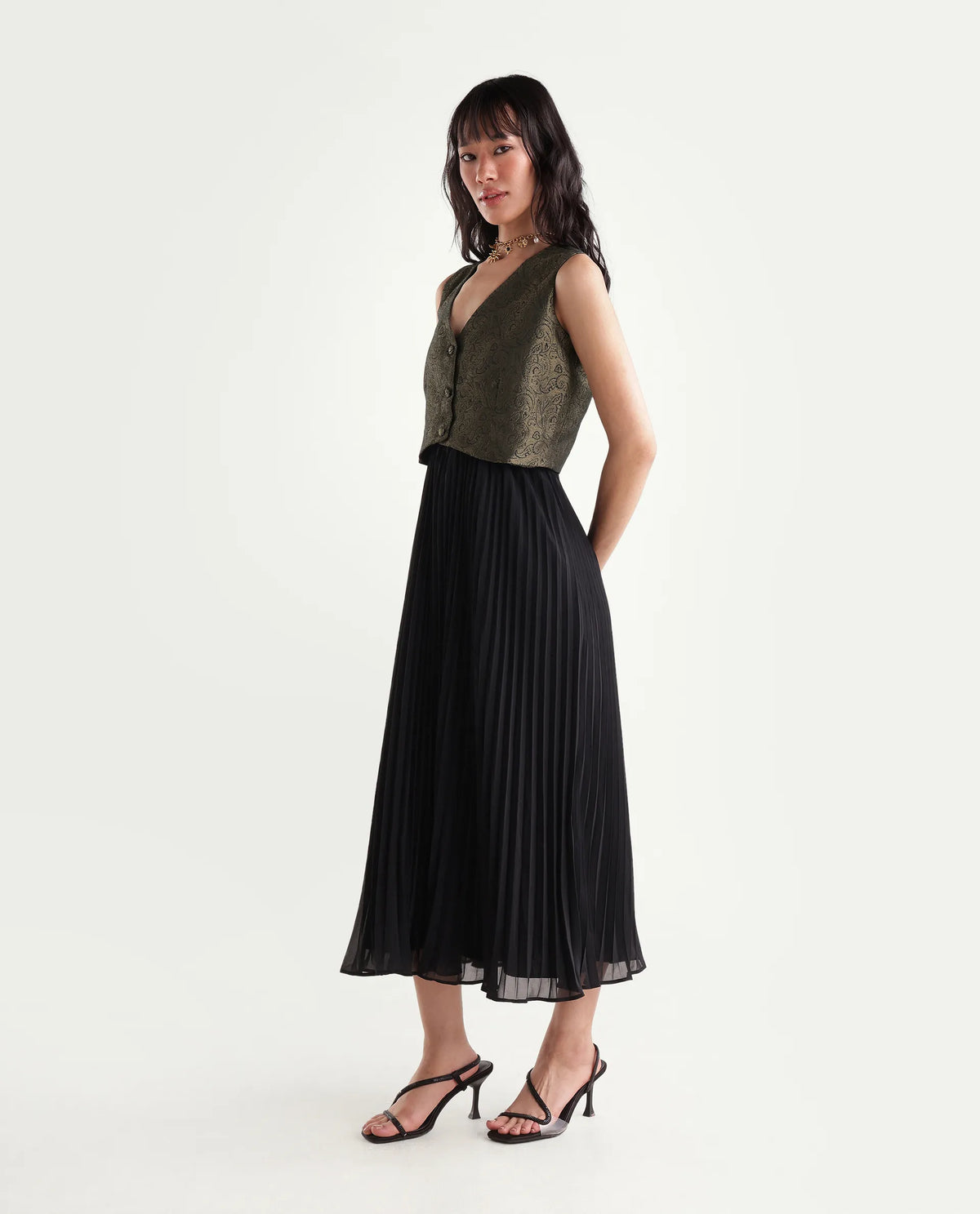 Rareism Women's Xiwaka Black Polyester Blend V-Neck Fit And Flare Jacquard Dress