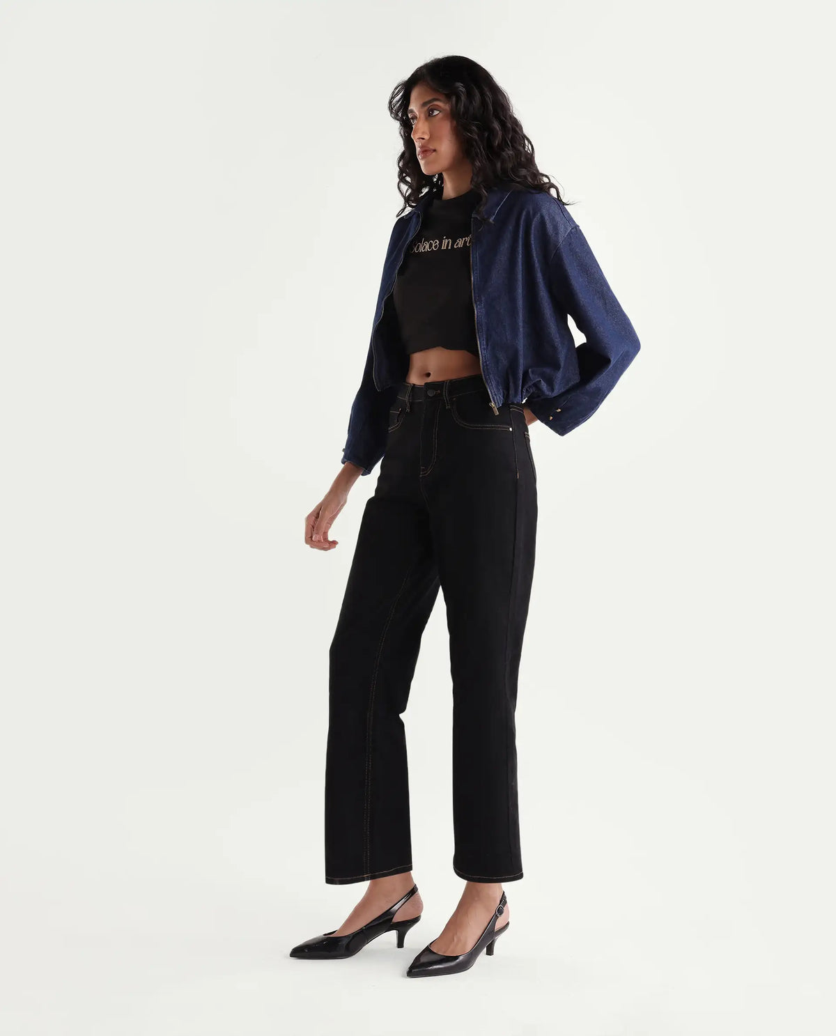 Rareism Women's Strank-3 Dark Black Cotton Blend Shank And Zipper Ankle Straight Plain Jeans