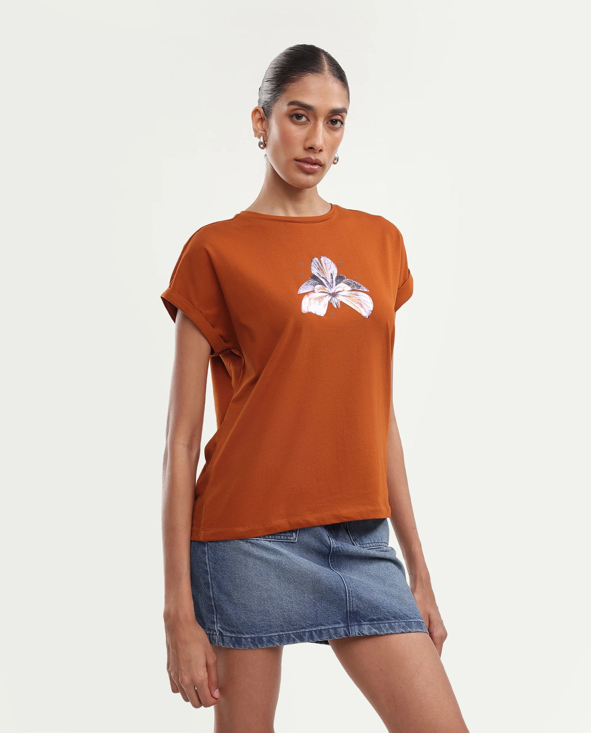 Rareism Women's Rolfers Rust Cotton Blend Crew Neck Regular Floral Print T-Shirt