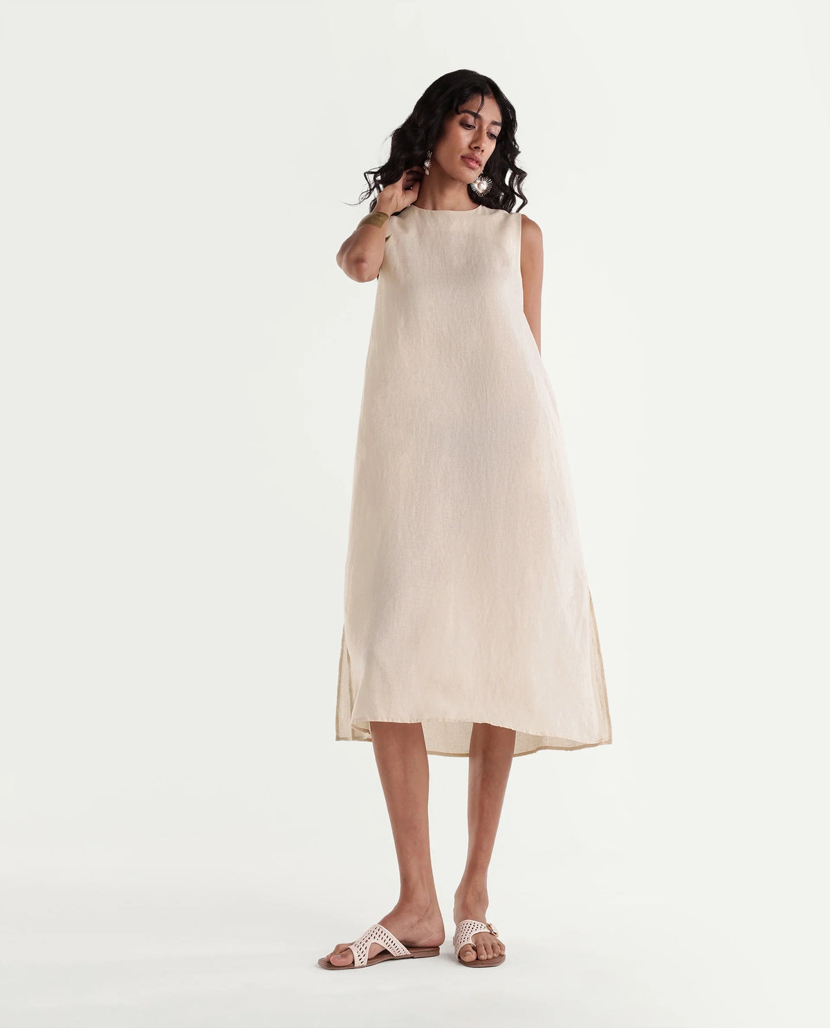 Rareism Women Lipez-T Light Beige 100% Linen Crew Neck Plain Shift Dress