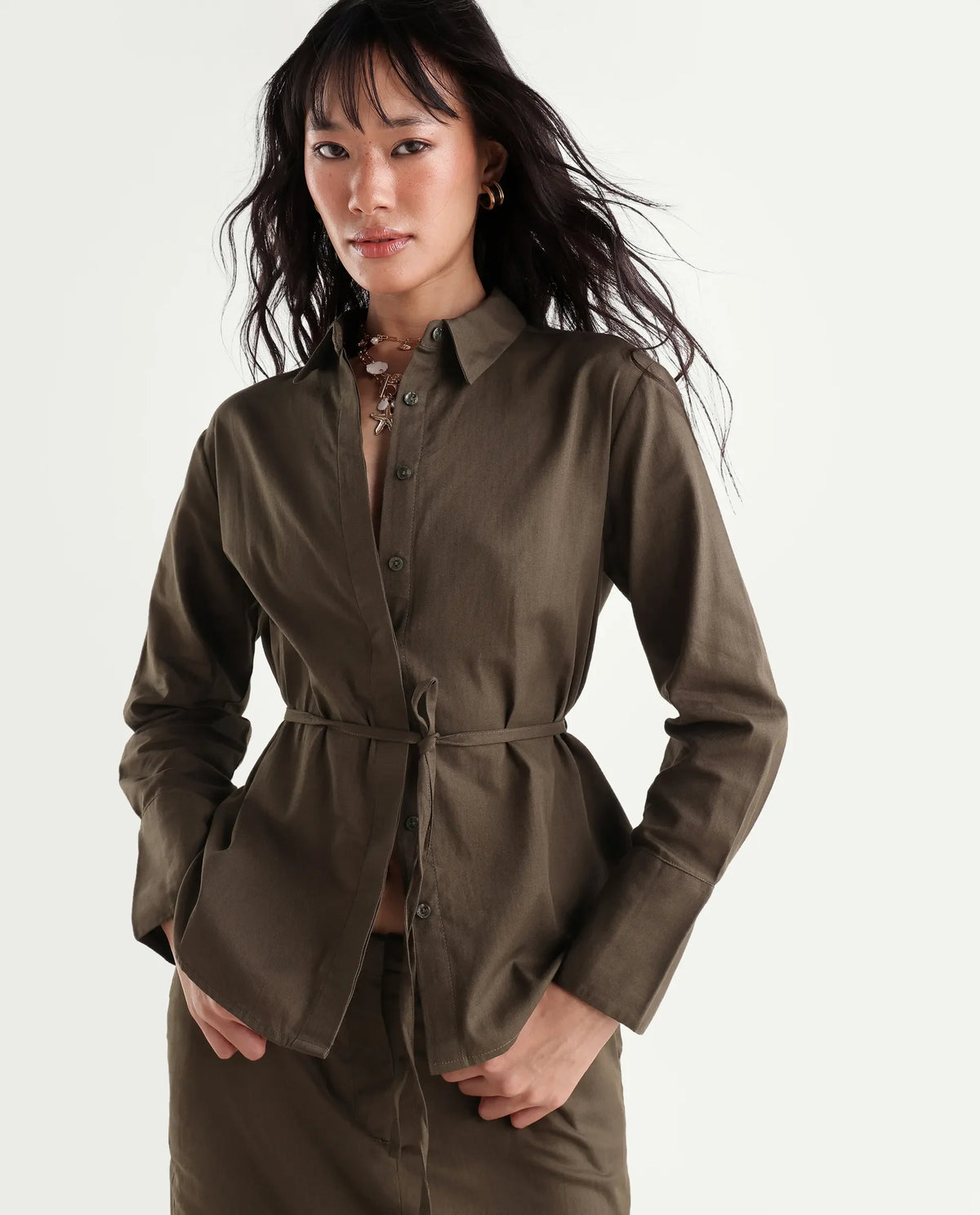 Rareism Women Onwop-T Primary Olive Cotton Spread Collar Plain Fitted Shirt