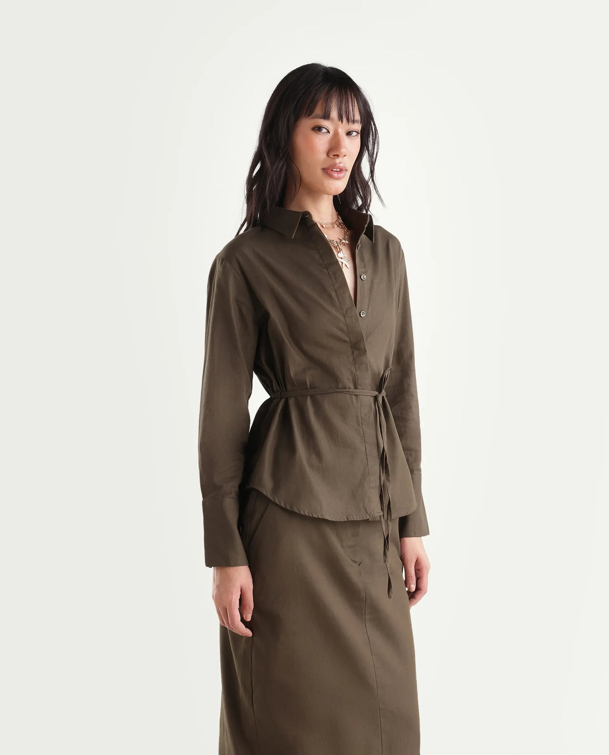 Rareism Women Onwop-T Primary Olive Cotton Spread Collar Plain Fitted Shirt