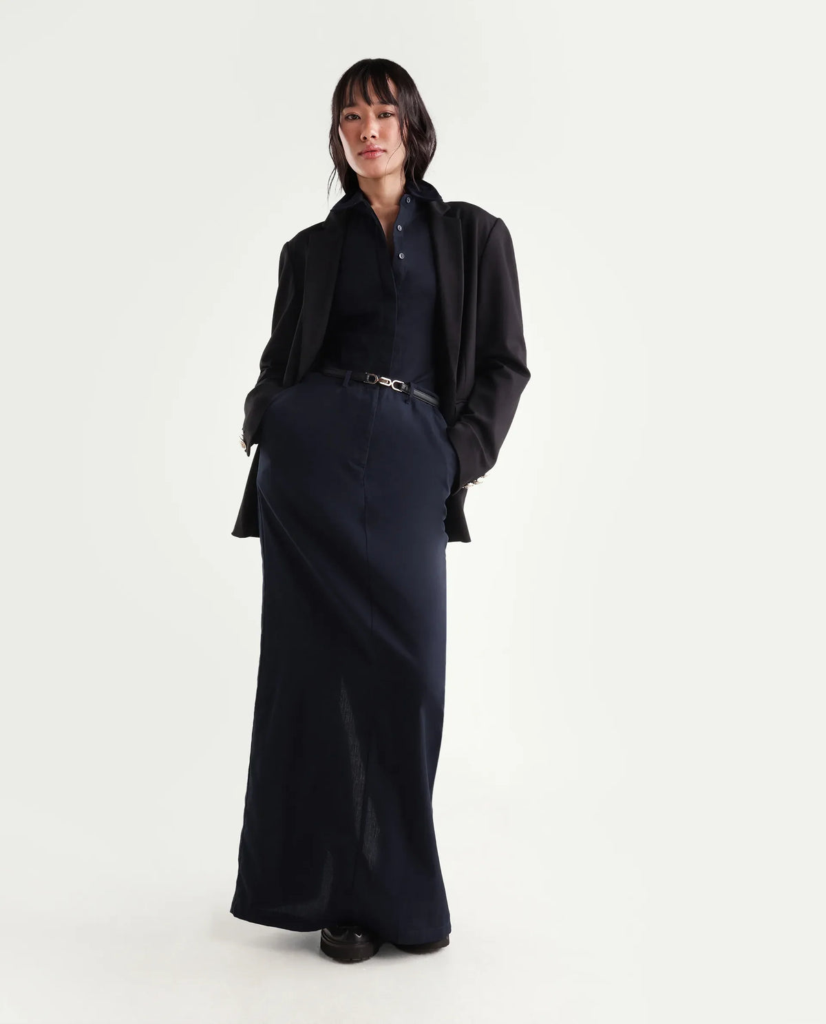 Rareism Women Onwop-B Primary Navy Cotton Plain Straight Skirt