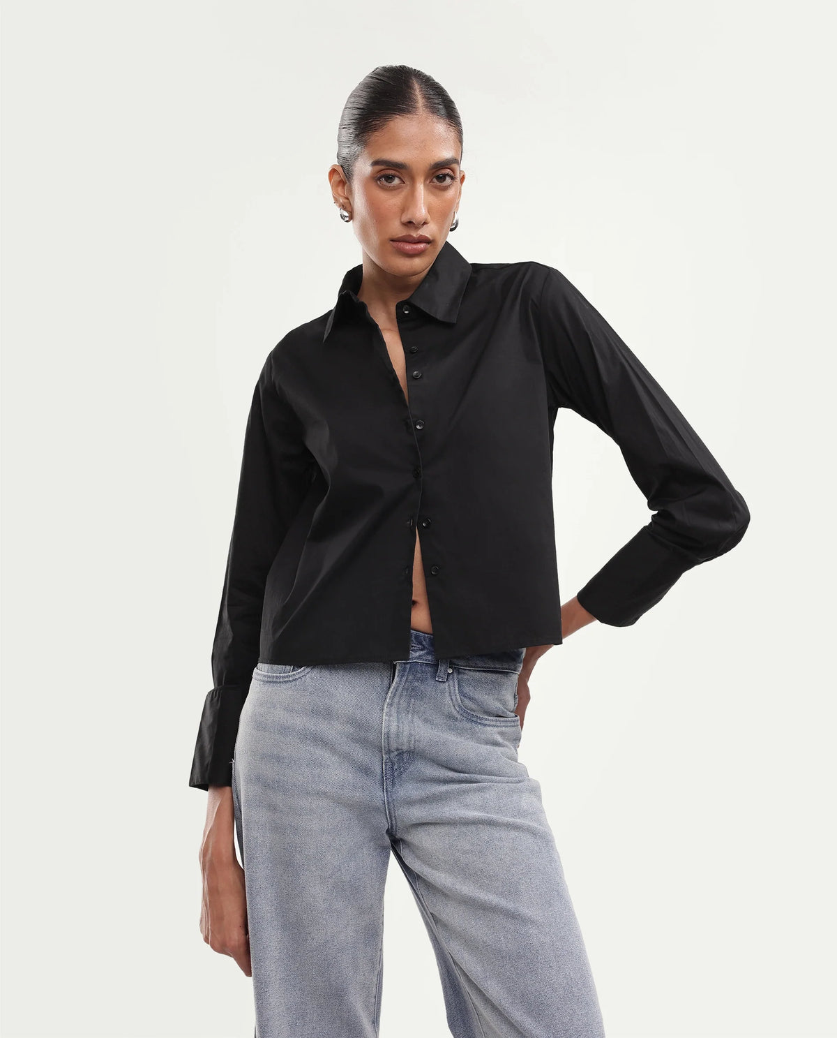 Rareism Women Onwrop Primary Black Cotton Blend Spread Collar Plain Regular Shirt