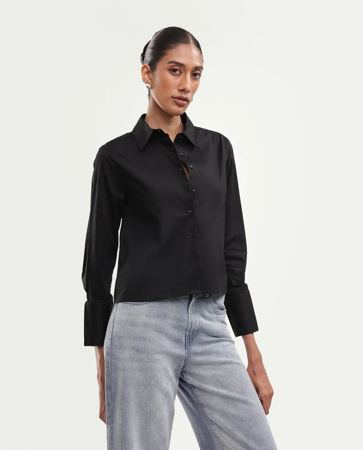 Rareism Women Onwrop Primary Black Cotton Blend Spread Collar Plain Regular Shirt