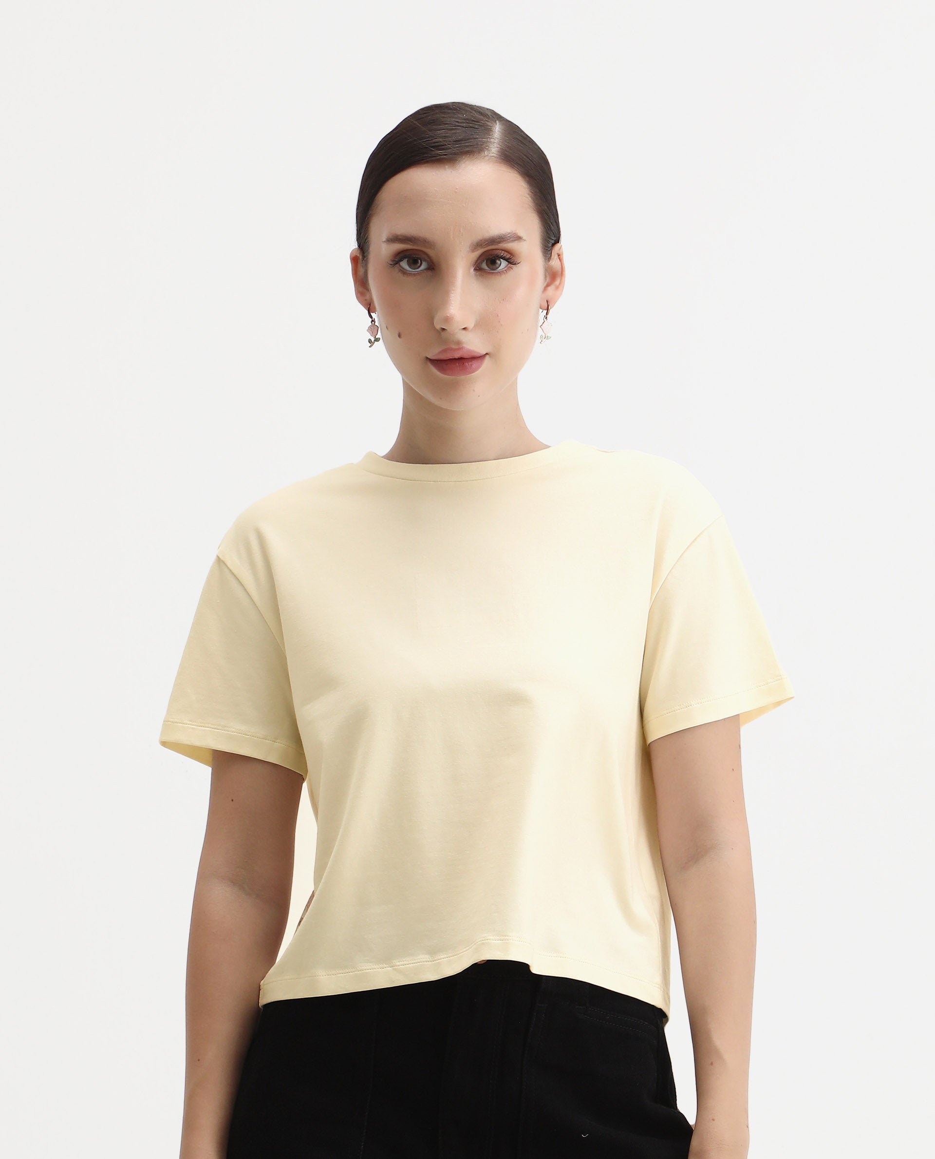 Rareism Women's Rubis Off White Cotton Blend Crew Neck Regular Fit T-Shirt