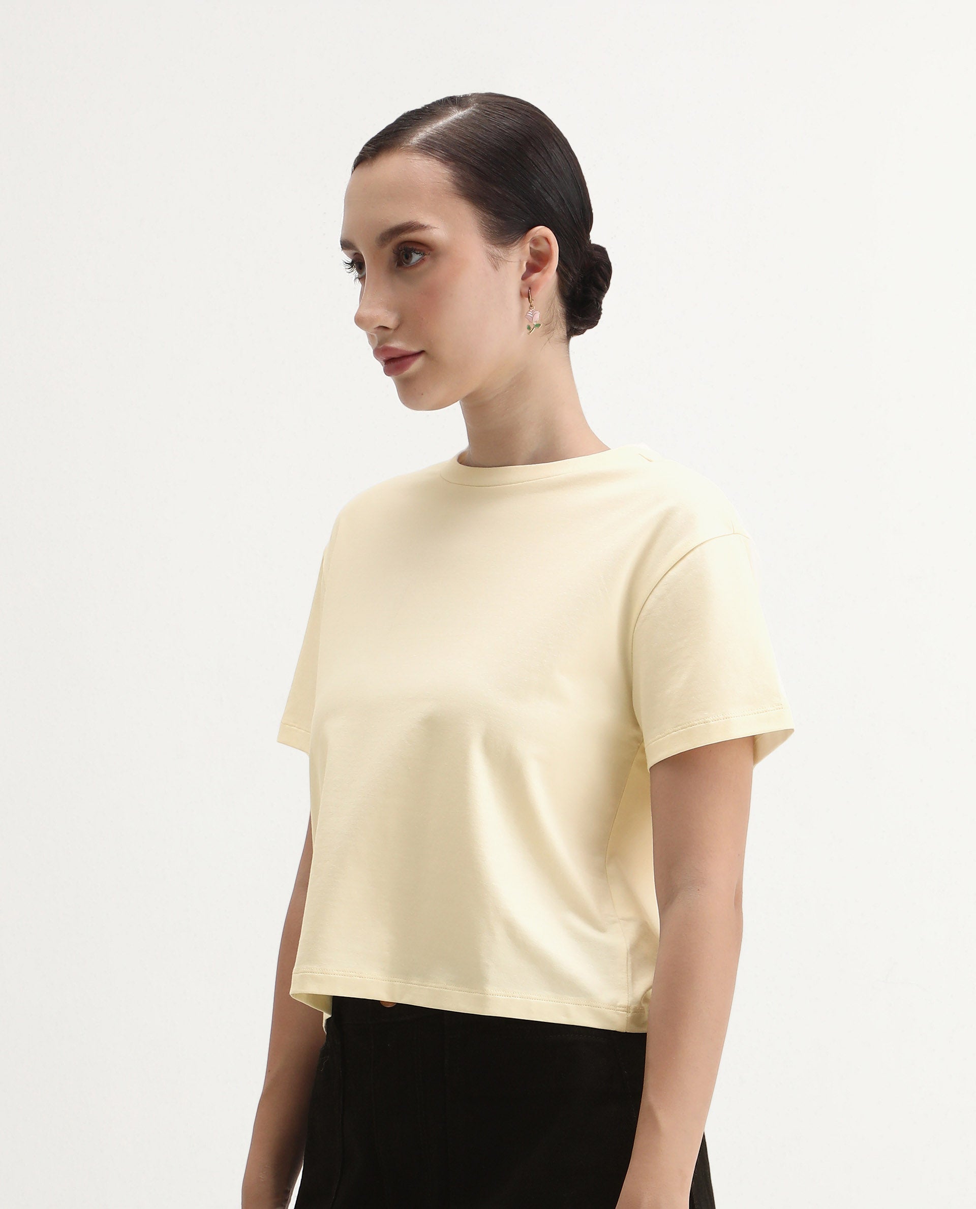 Rareism Women's Rubis Off White Cotton Blend Crew Neck Regular Fit T-Shirt