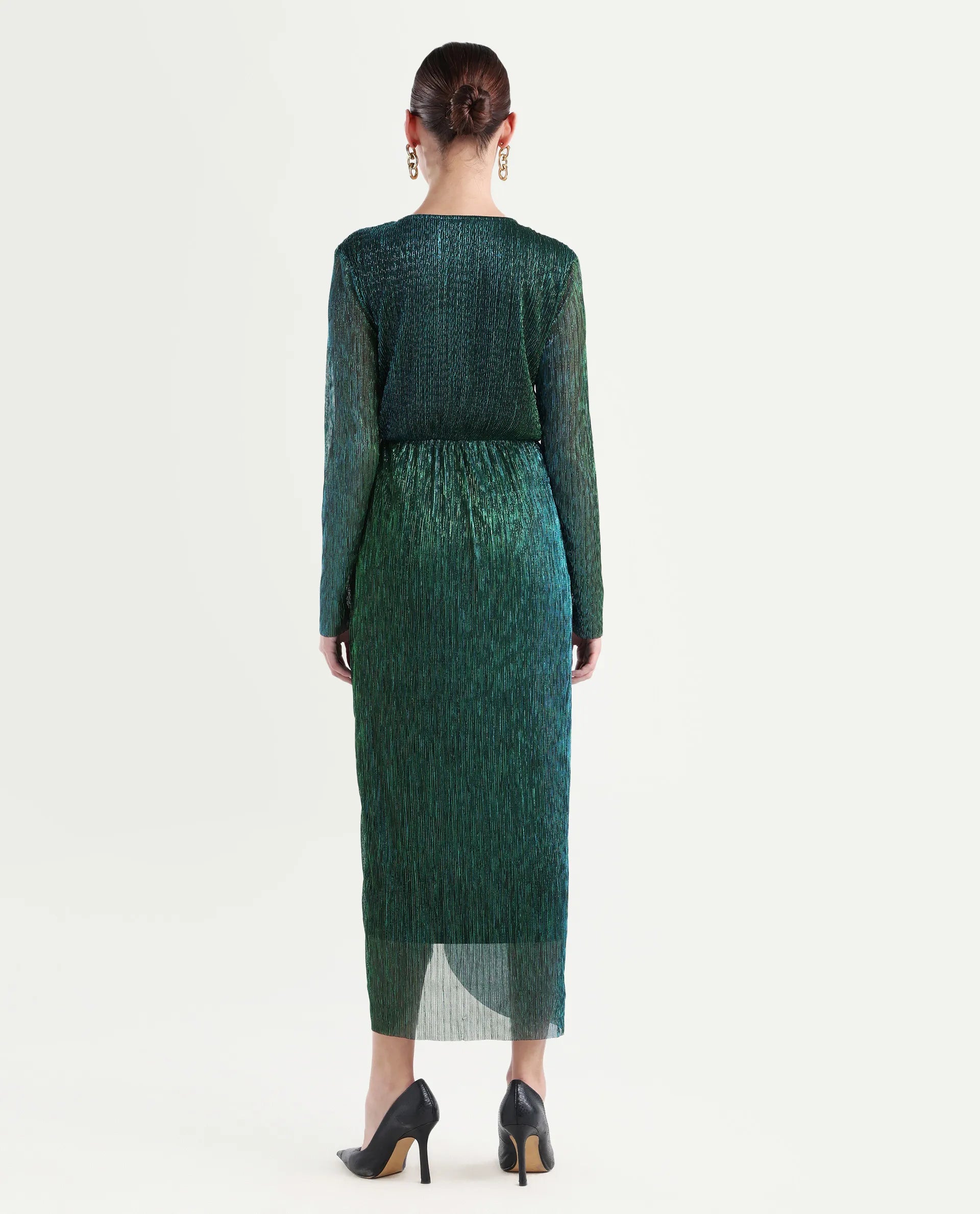 Rareism Women's Siga Metalic Green Polyester Blend V-Neck Shimmer Maxi Dress