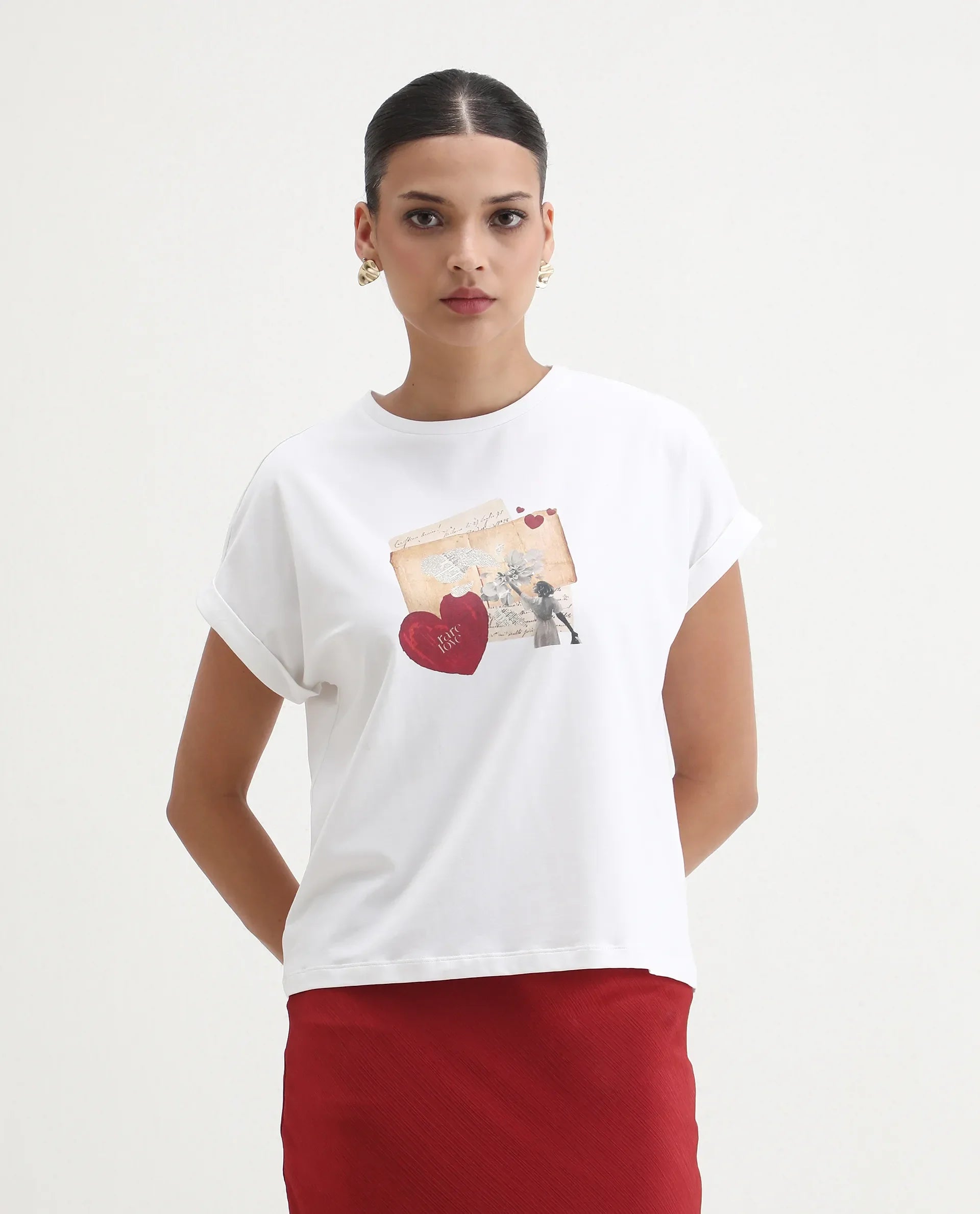 Rareism Women's Somker Off White Cotton Blend Crew Neck Graphic Print Extended Sleeves Regular Fit T-Shirt