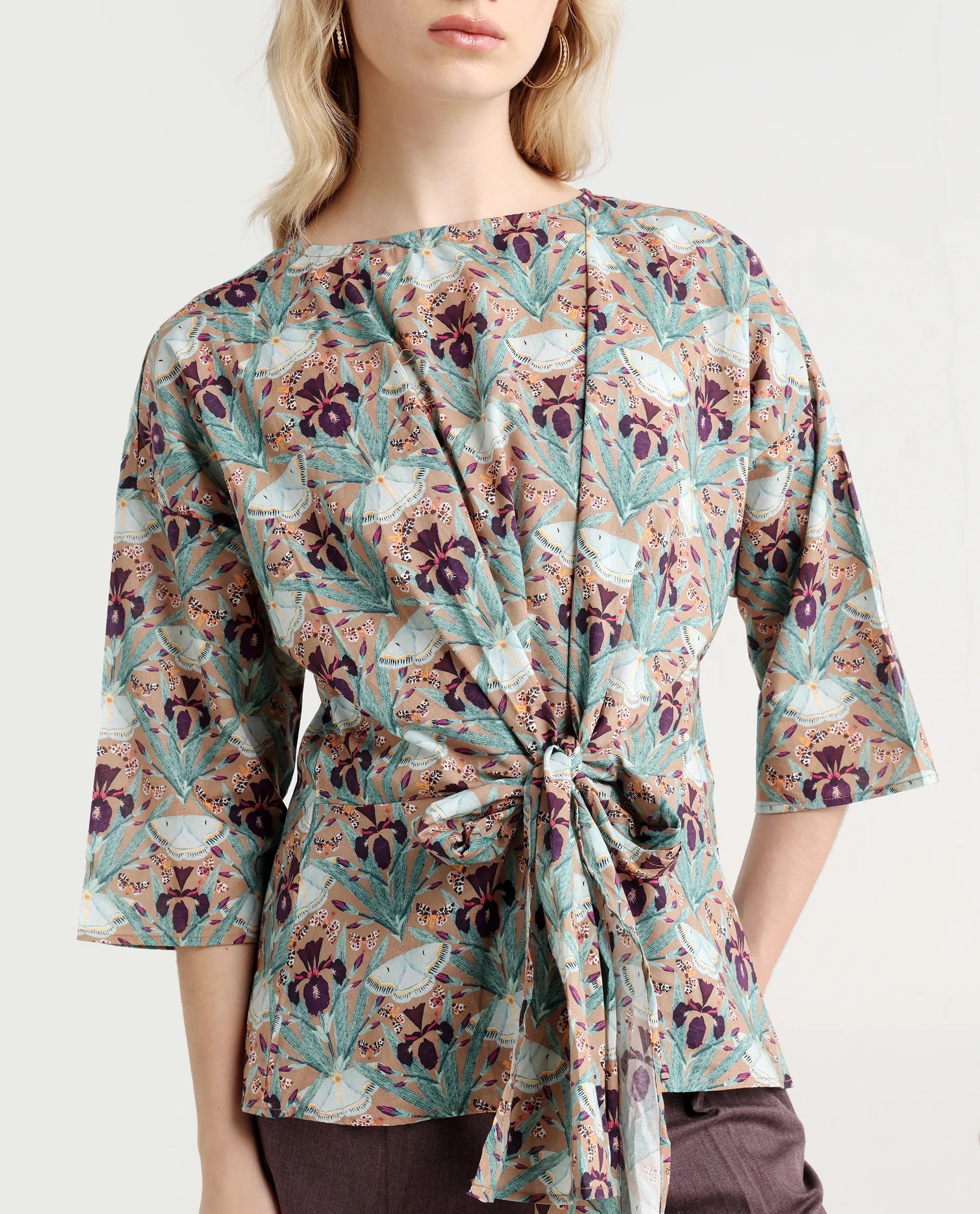 Rareism Women's Talisco Multi Cotton V-Neck Abstract Print Extended Sleeves Relaxed Fit Top