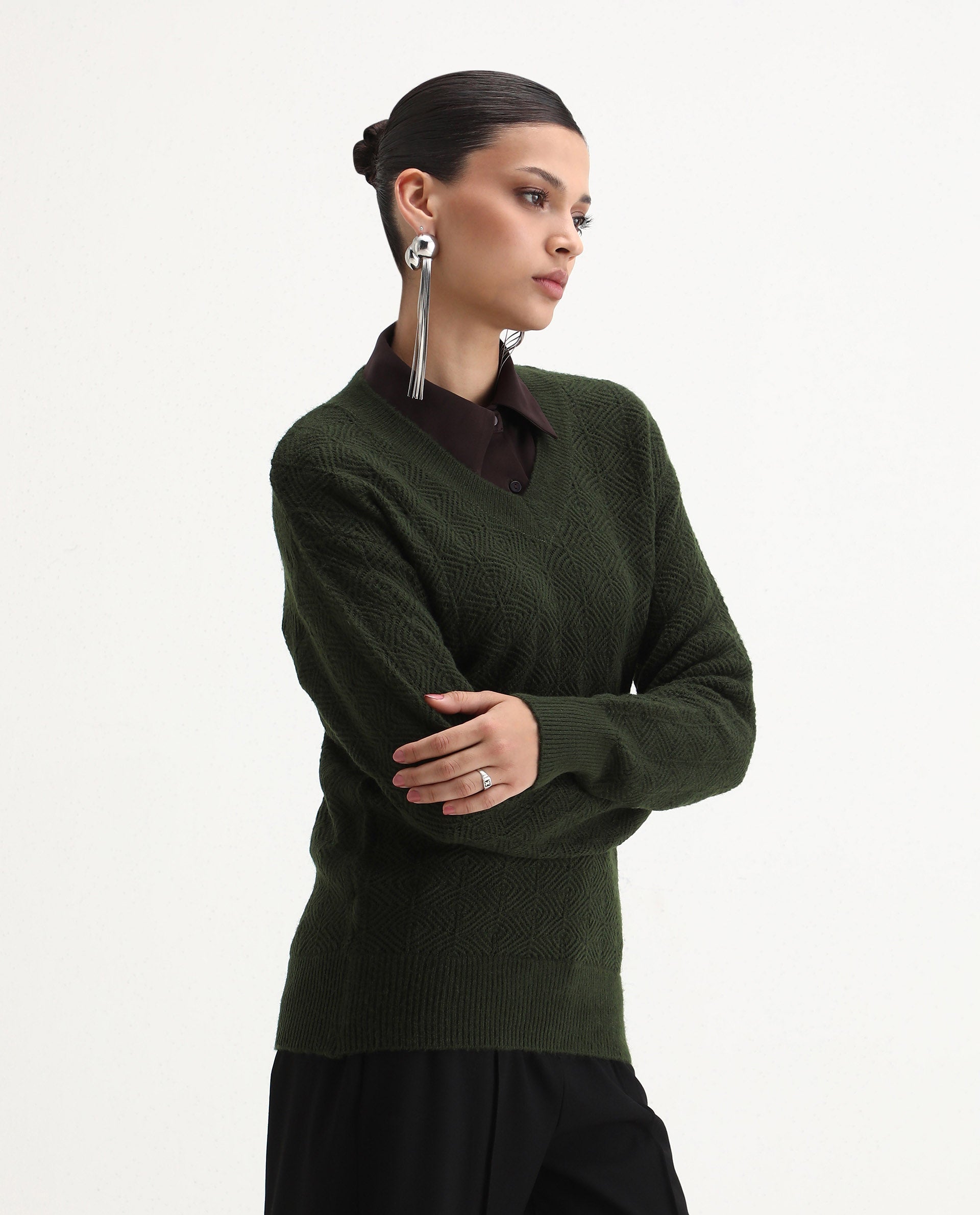 Rareism Women's Vihi Dark Olive Acrylic Blend V-Neck Plain Relaxed Fit Sweater