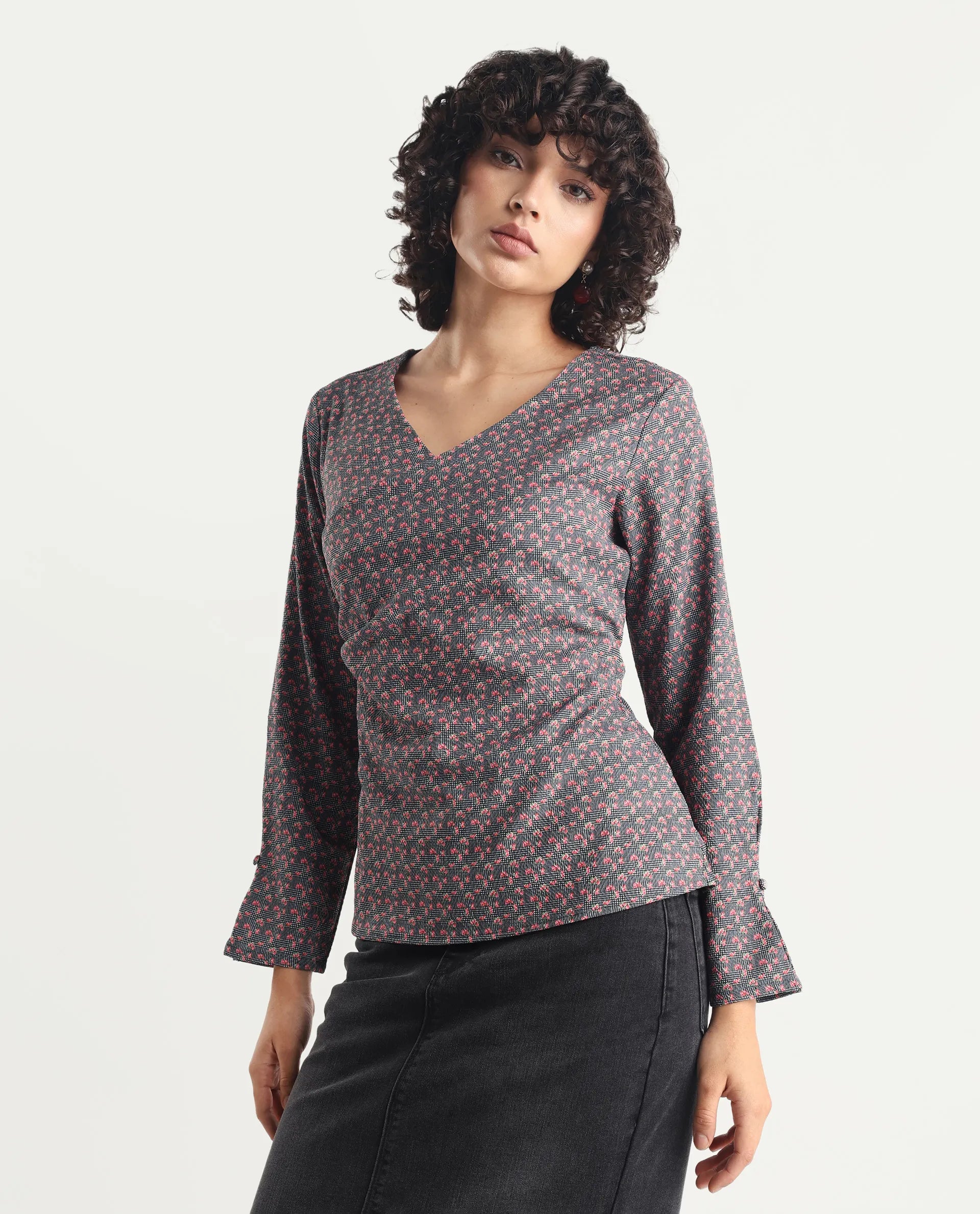 Rareism Women's Whabi Multi Cotton Blend V-Neck Floral Print Regular Fit Top