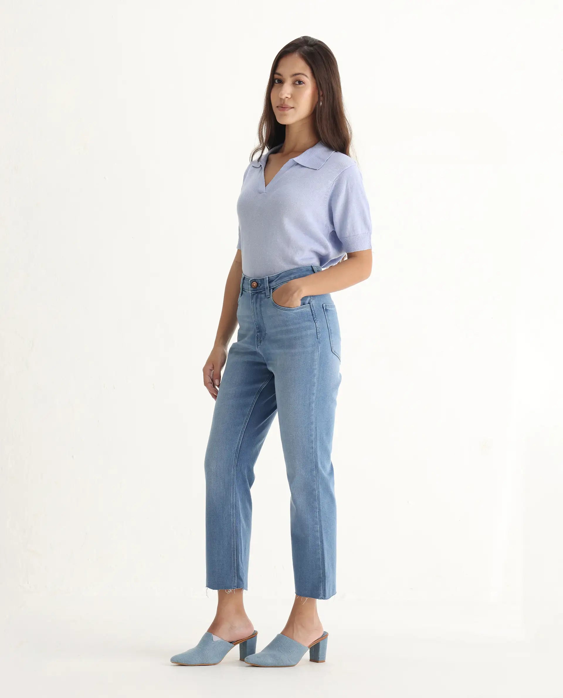 Rareism Women's Winona Pastel Blue Cotton Blend Plain Ankle Length Crop Flare Jeans