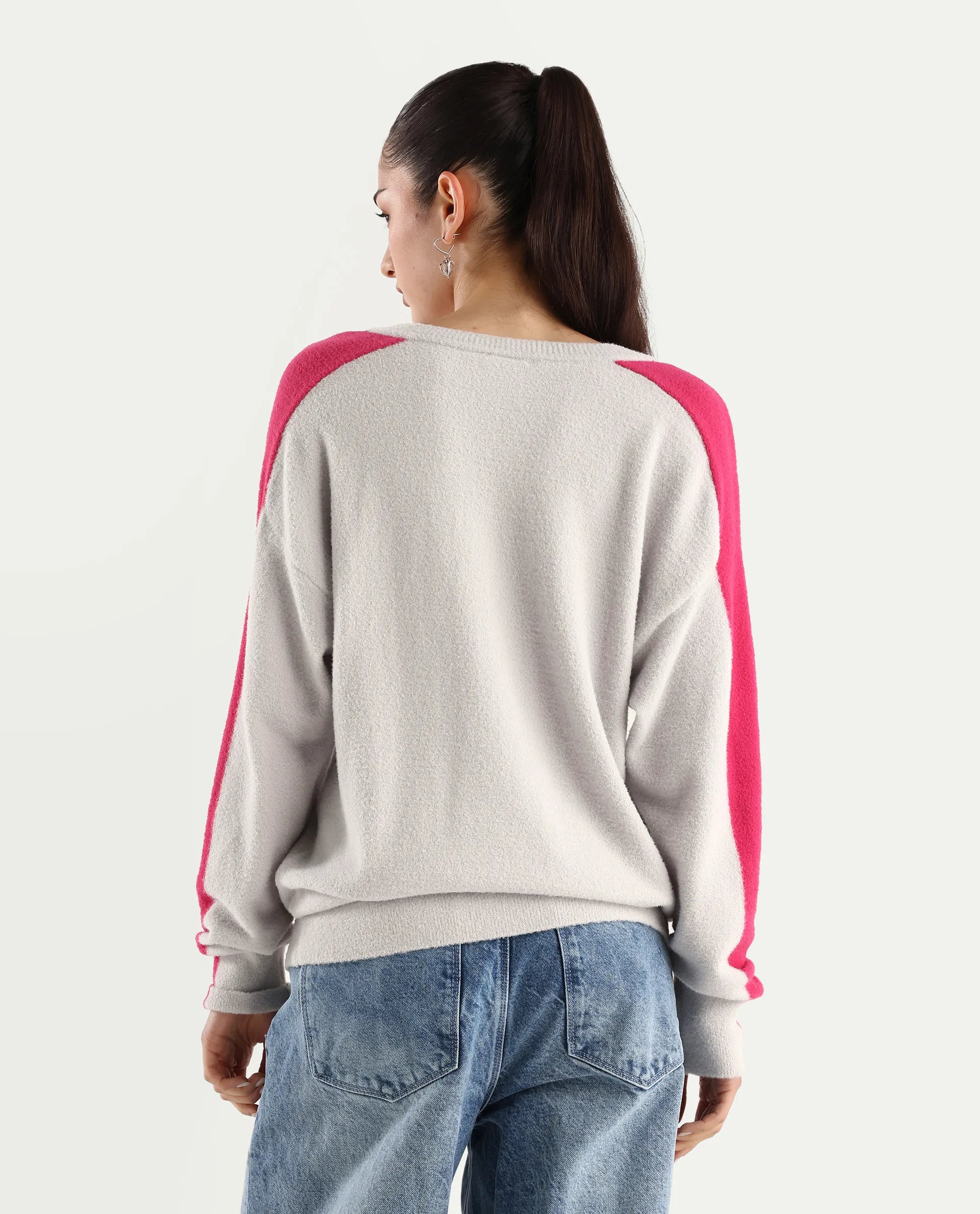 Rareism Women's Zander Light Grey Nylon V-Neck Relaxed Fit Plain Sweater