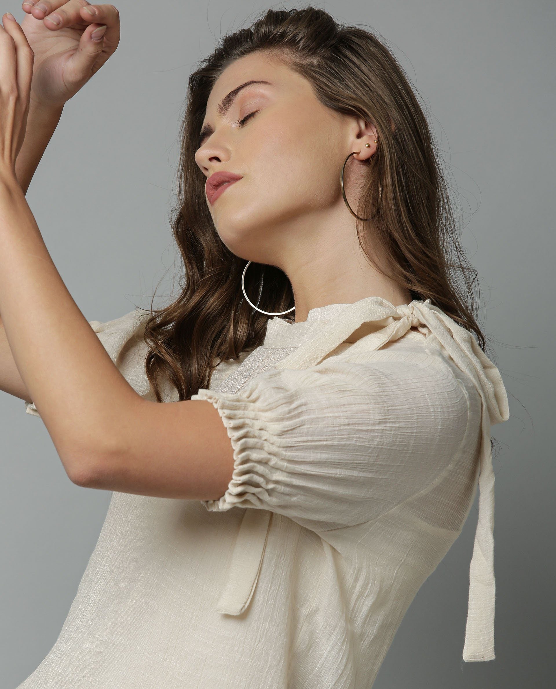 Rareism Women Sparrow Offwhite Top Short Sleeves