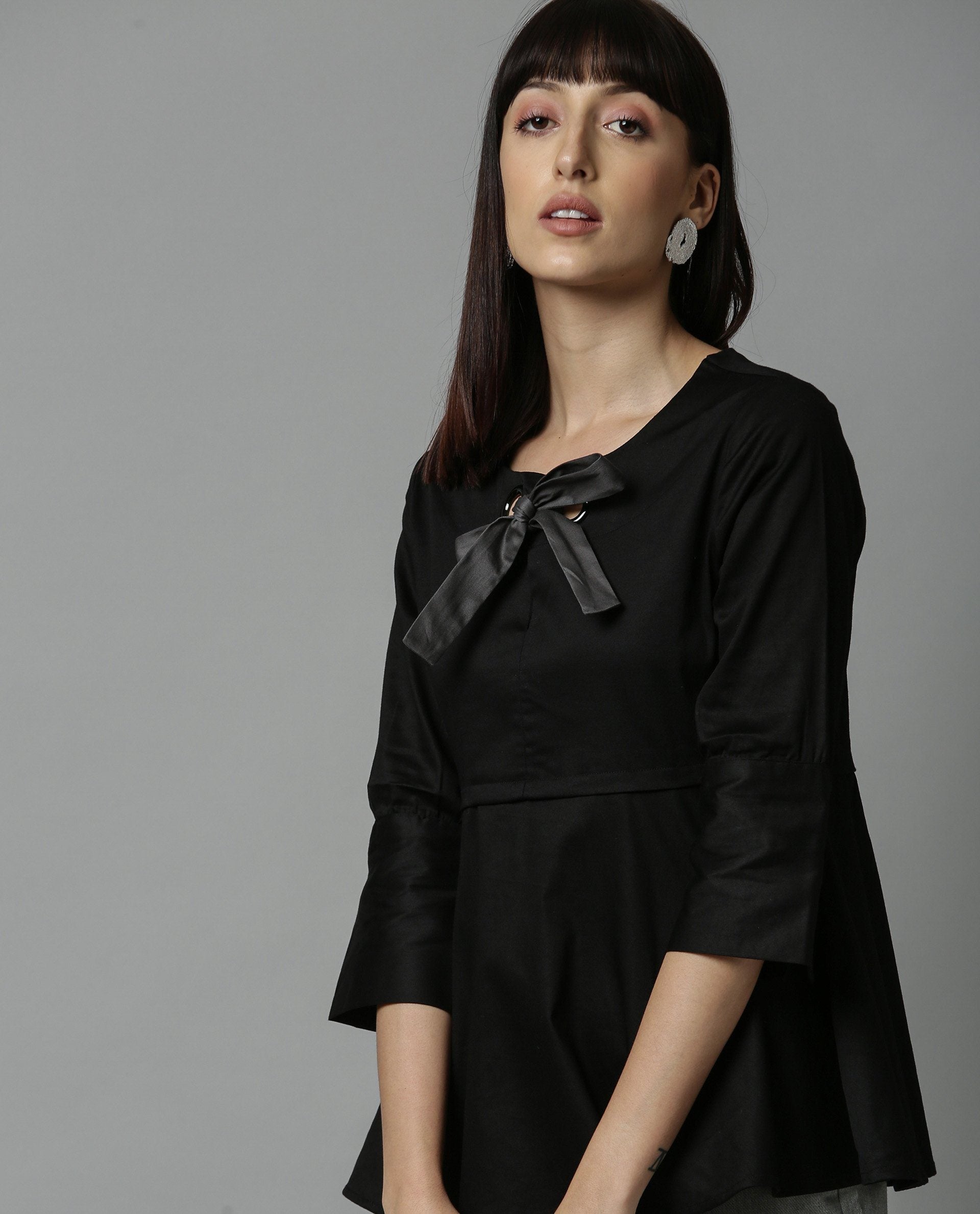 Rareism Women Rody Black Top Short Sleeves Solid