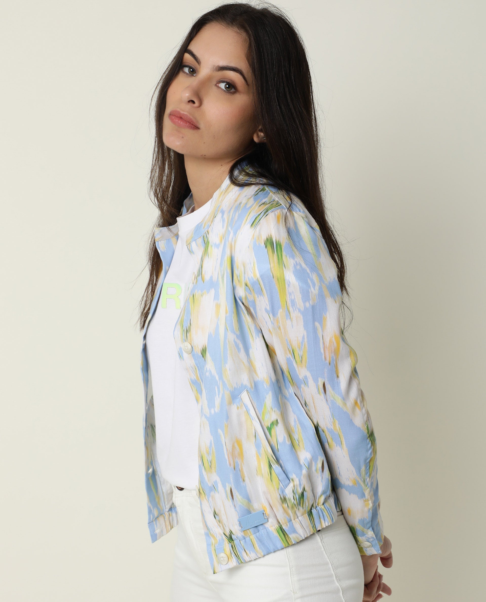 Rareism Women Halt Green Cotton Fabric Full Sleeves Abstract Print High Neck Jacket