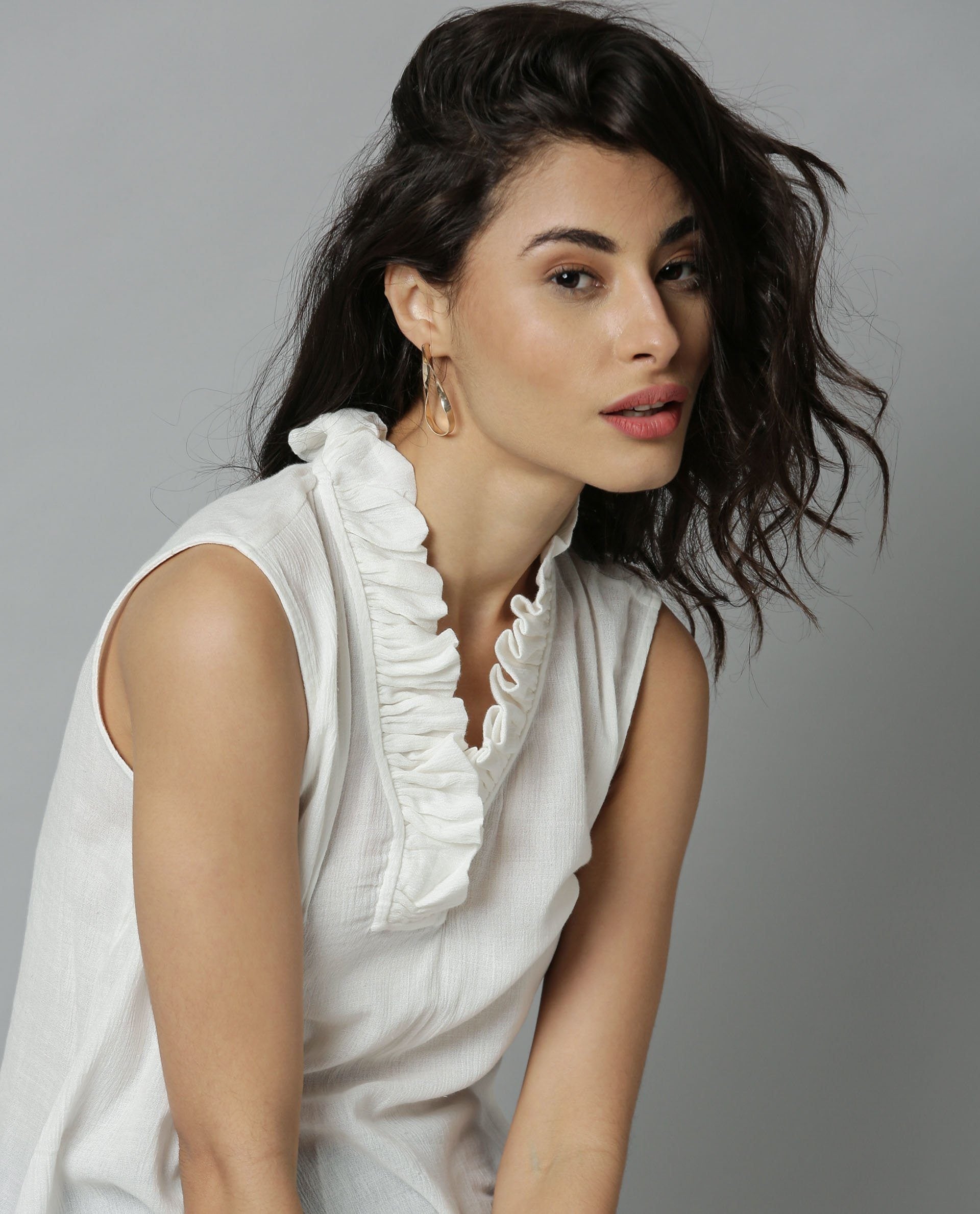 Rareism Women Breeze White Top Sleeveless