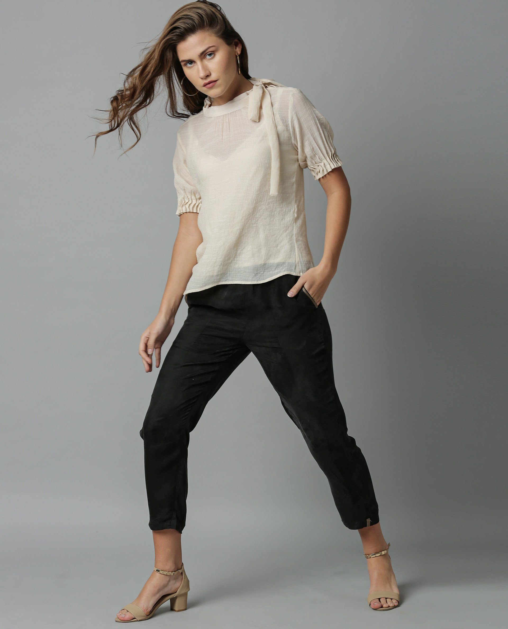 Rareism Women Sparrow Offwhite Top Short Sleeves