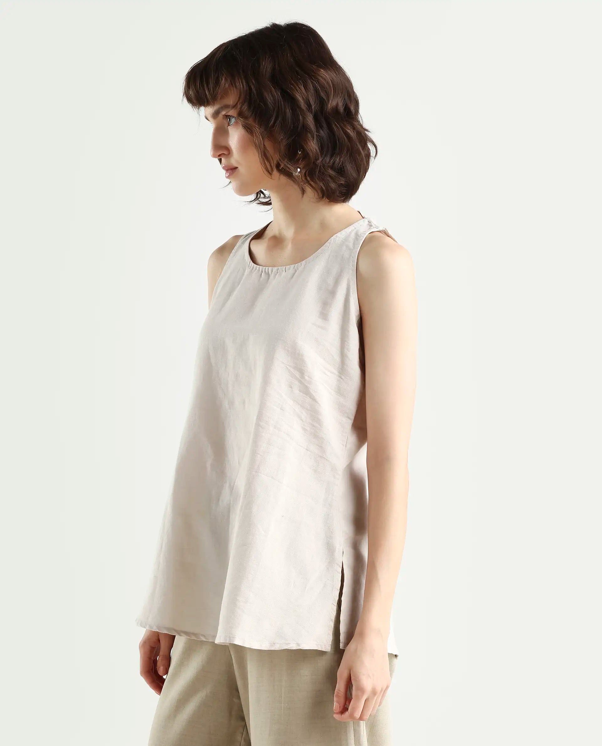 Rareism Women's Unite L Grey Crew Neck Plain Sleeveless Knee Length Regular Fit Top